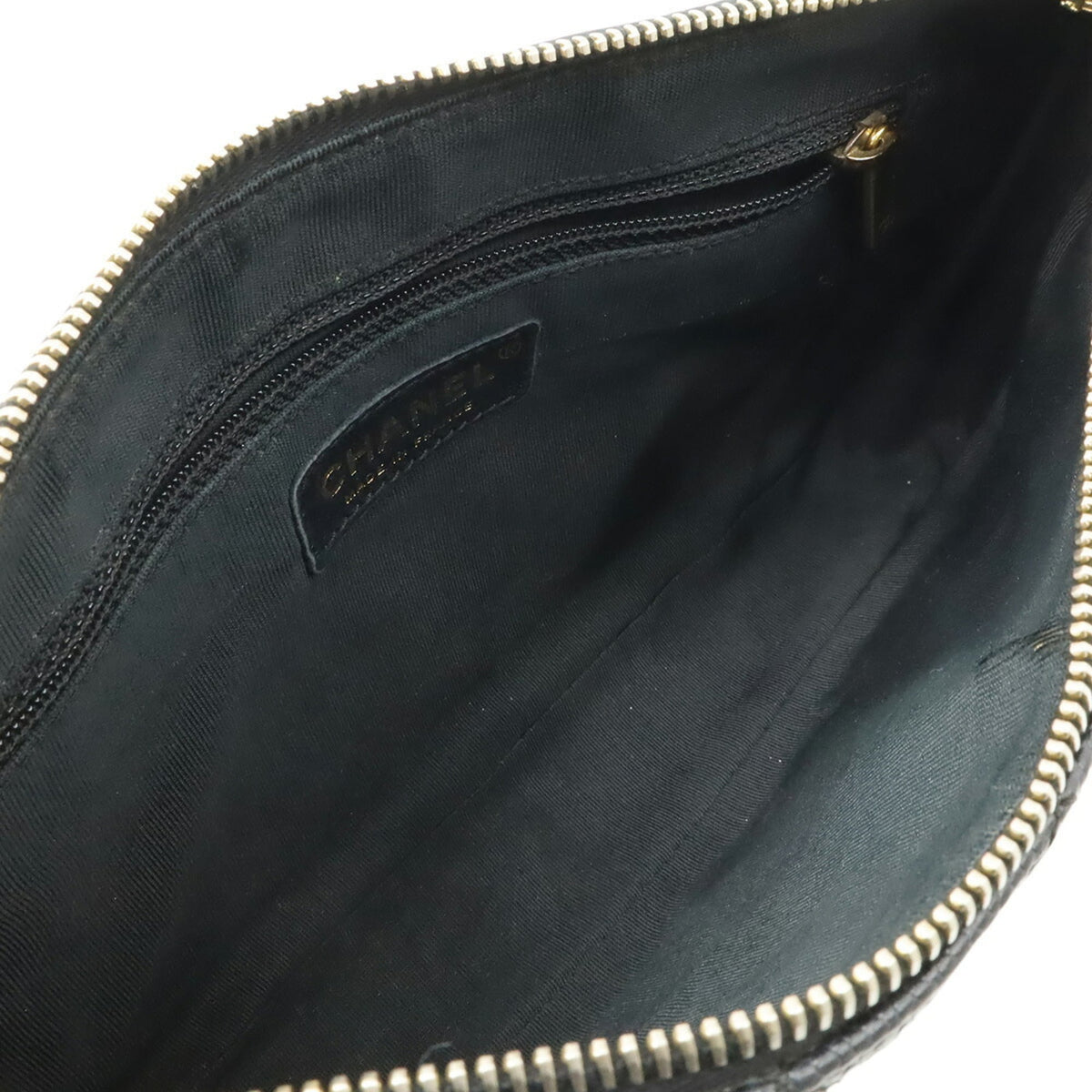Chanel Matelasse Black Grained Calfskin Shoulder Bag (Pre-Owned)