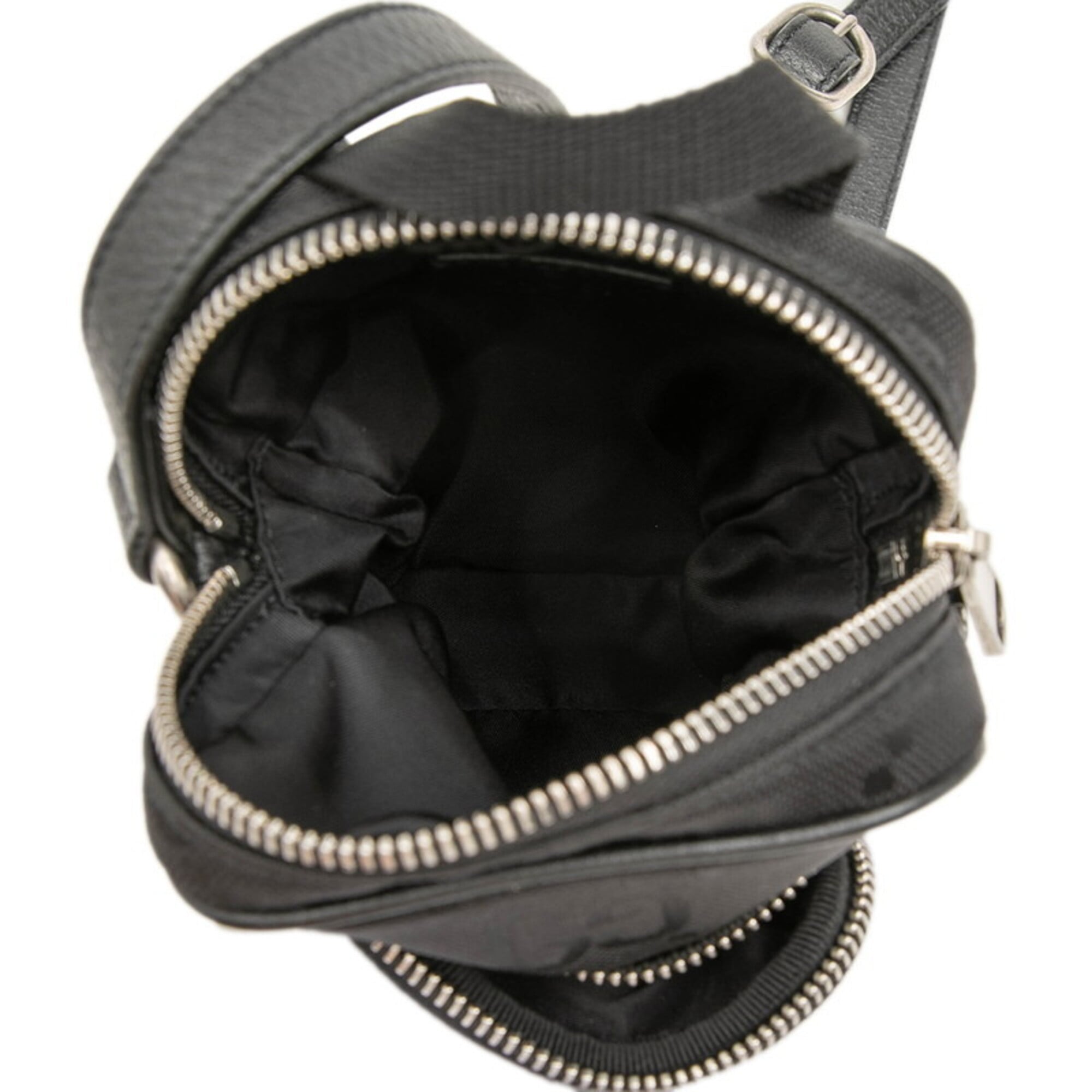 Gucci Black Nylon Leather Shoulder Bag (Pre-Owned)