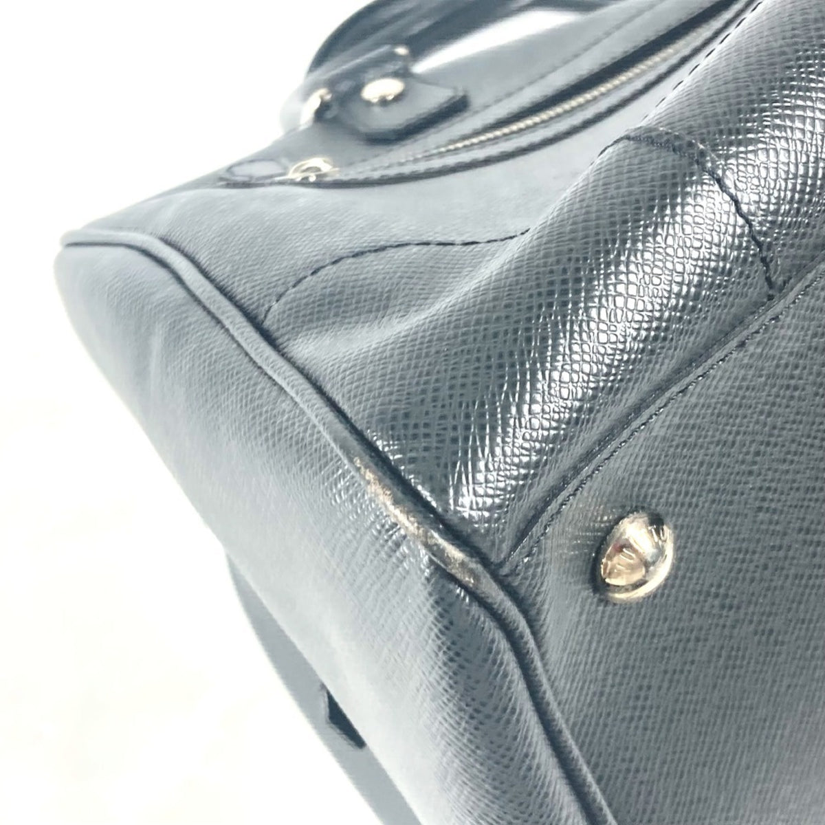 Louis Vuitton Ardoise Black Taiga Leather Boston Bag Handbag (Pre-Owned)