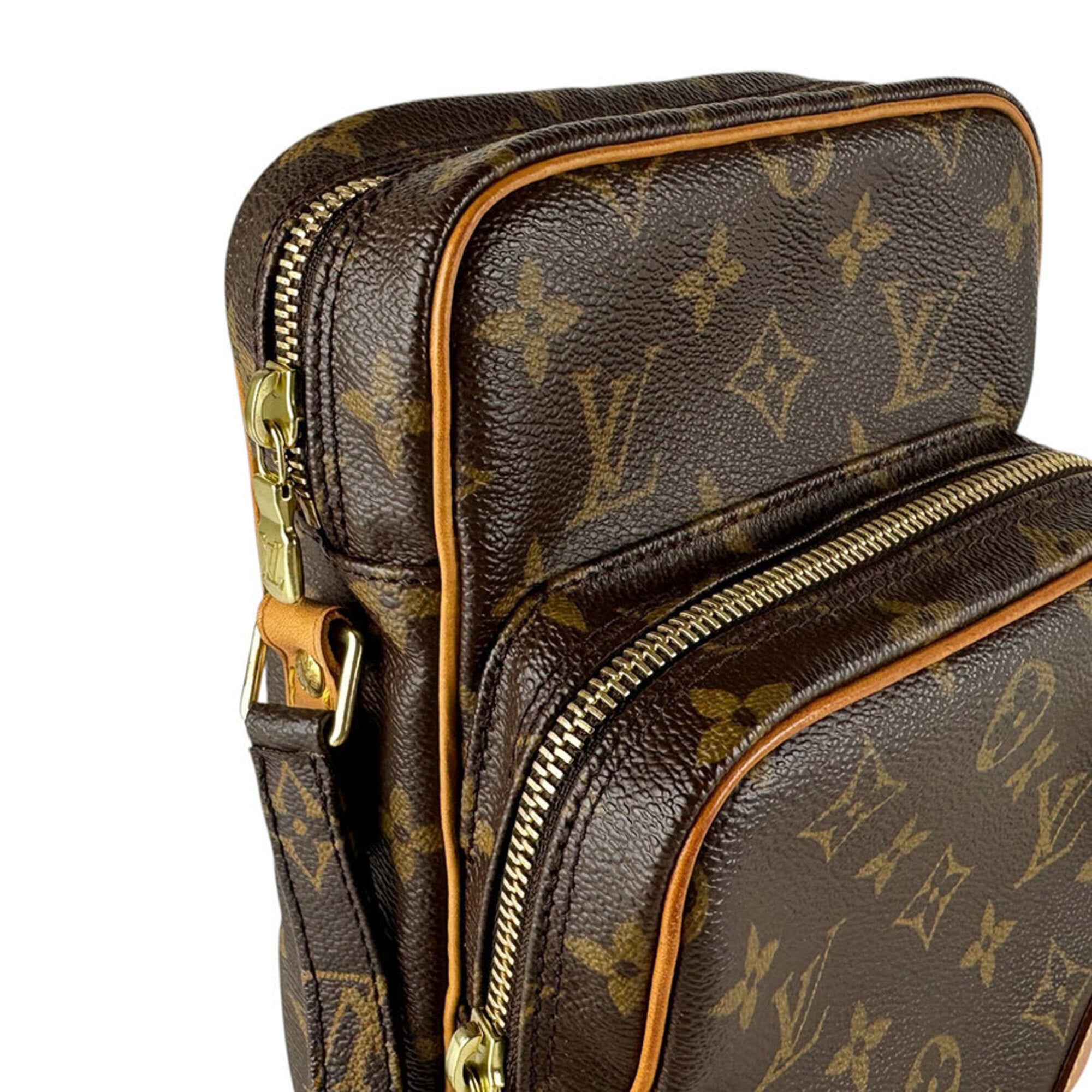 Louis Vuitton Brown Monogram Monogram Shoulder Bag (Pre-Owned)