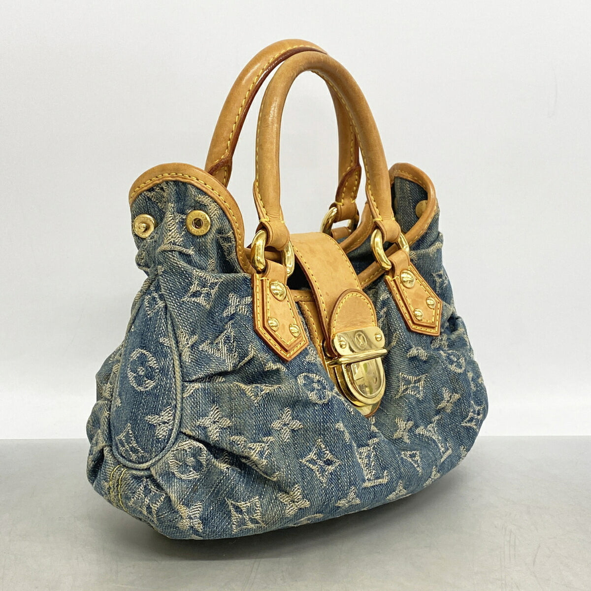 Louis Vuitton Blue Handbag (Pre-Owned)