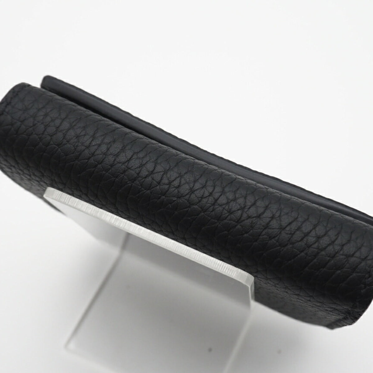 Louis Vuitton Taurillon Black Leather Wallet (Bi-Fold) (Pre-Owned)