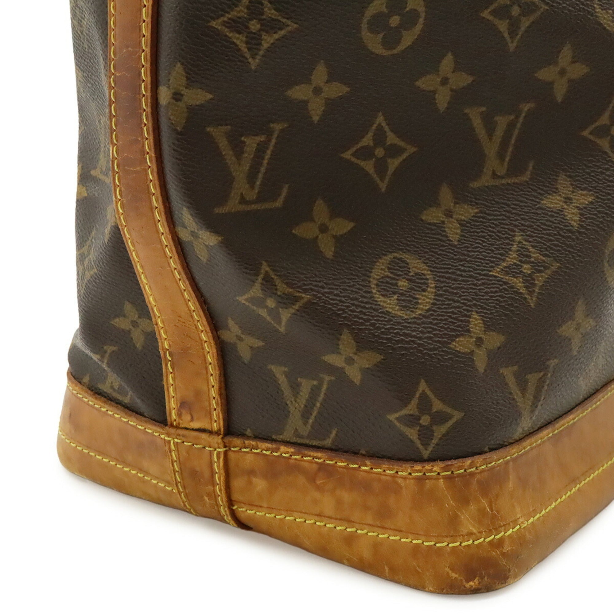Louis Vuitton Brown Galle Monogram Shoulder Bag (Pre-Owned)