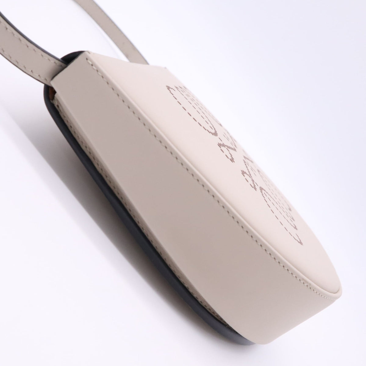 Loewe Light Beige Leather Shoulder Bag (Pre-Owned)