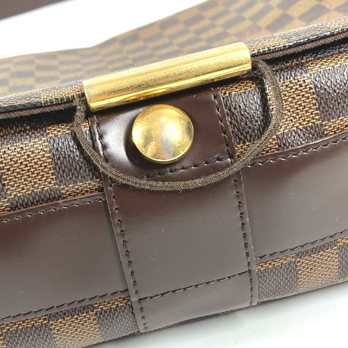 Louis Vuitton Brown Damier Canvas Messenger Bag Shoulder Bag (Pre-Owned)