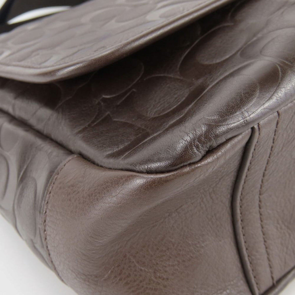 Coach Dark Brown Leather Shoulder Bag (Pre-Owned)