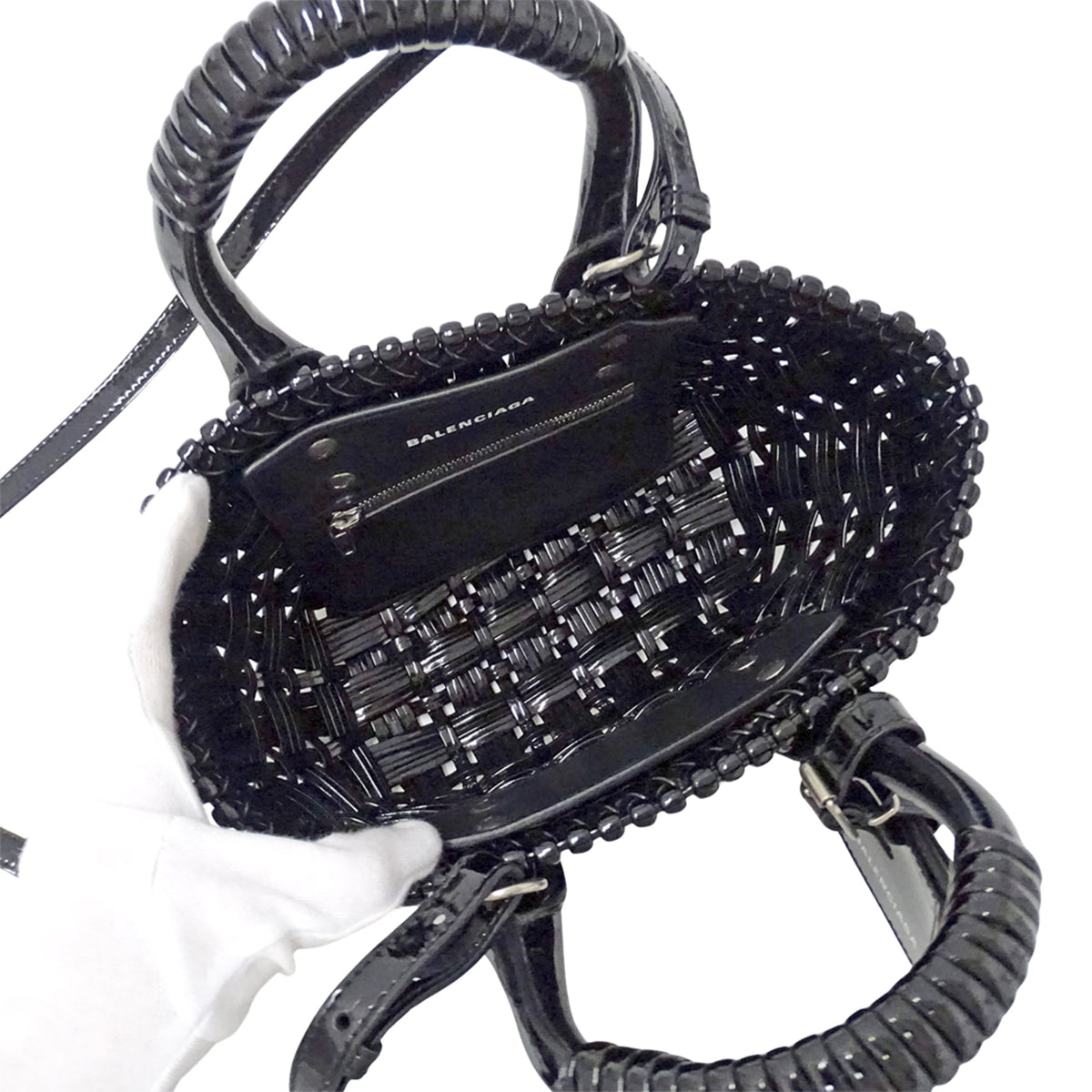 Balenciaga Black Leather Basket Handbag Shoulder Bag (Pre-Owned)