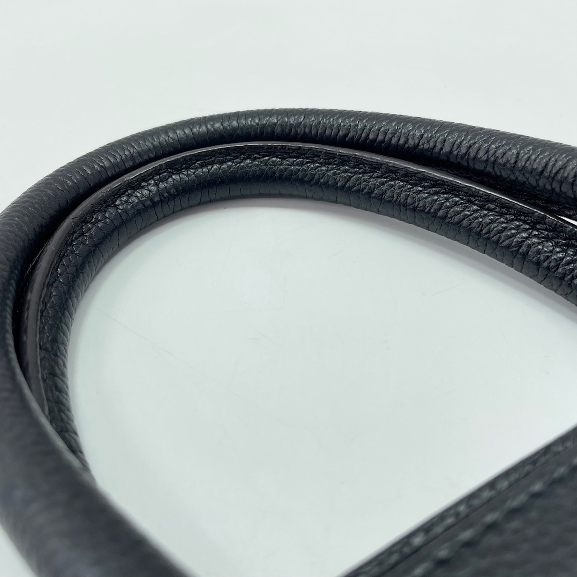 Celine Luggage Black Handbag (Pre-Owned)