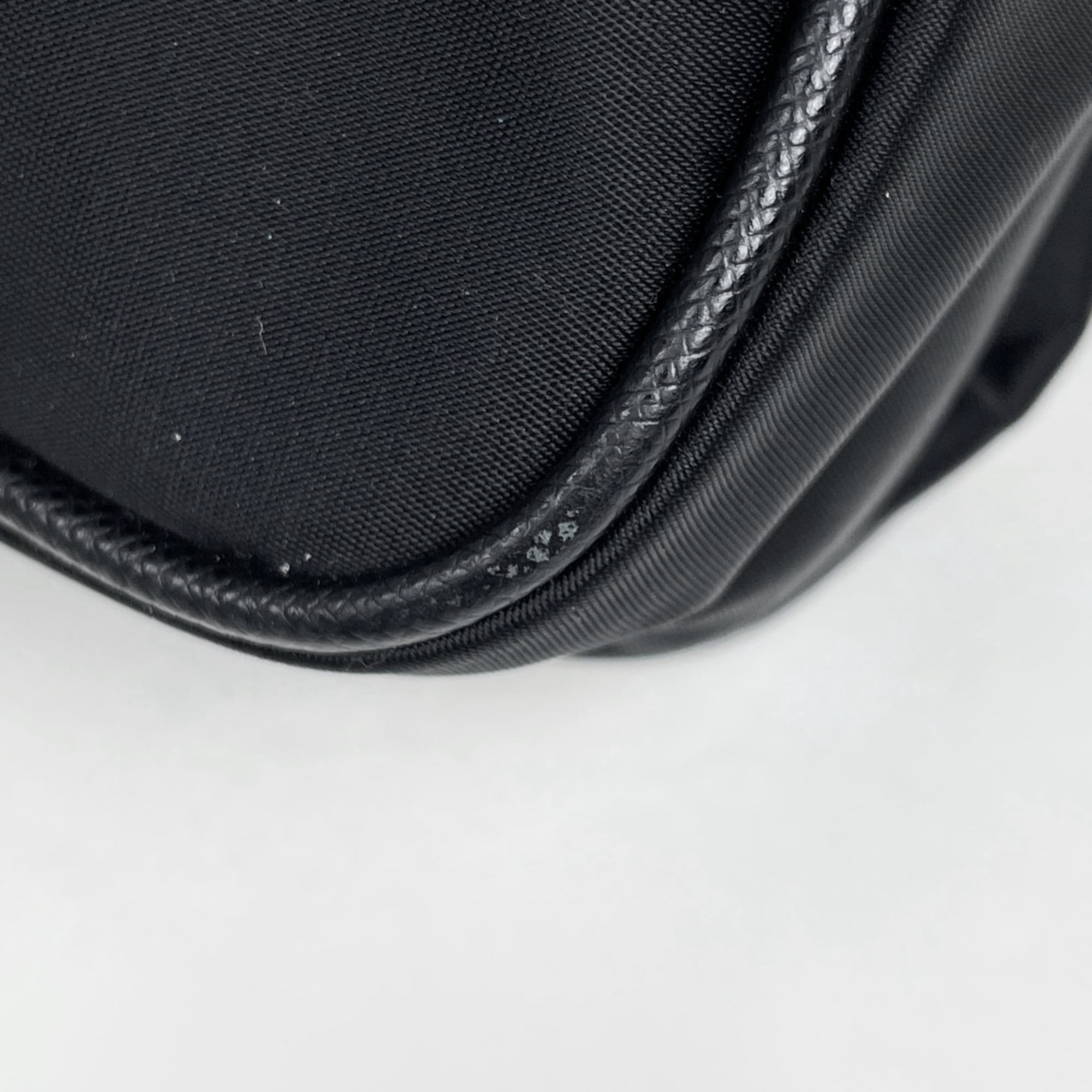 Prada Black Nylon Shoulder Bag (Pre-Owned)