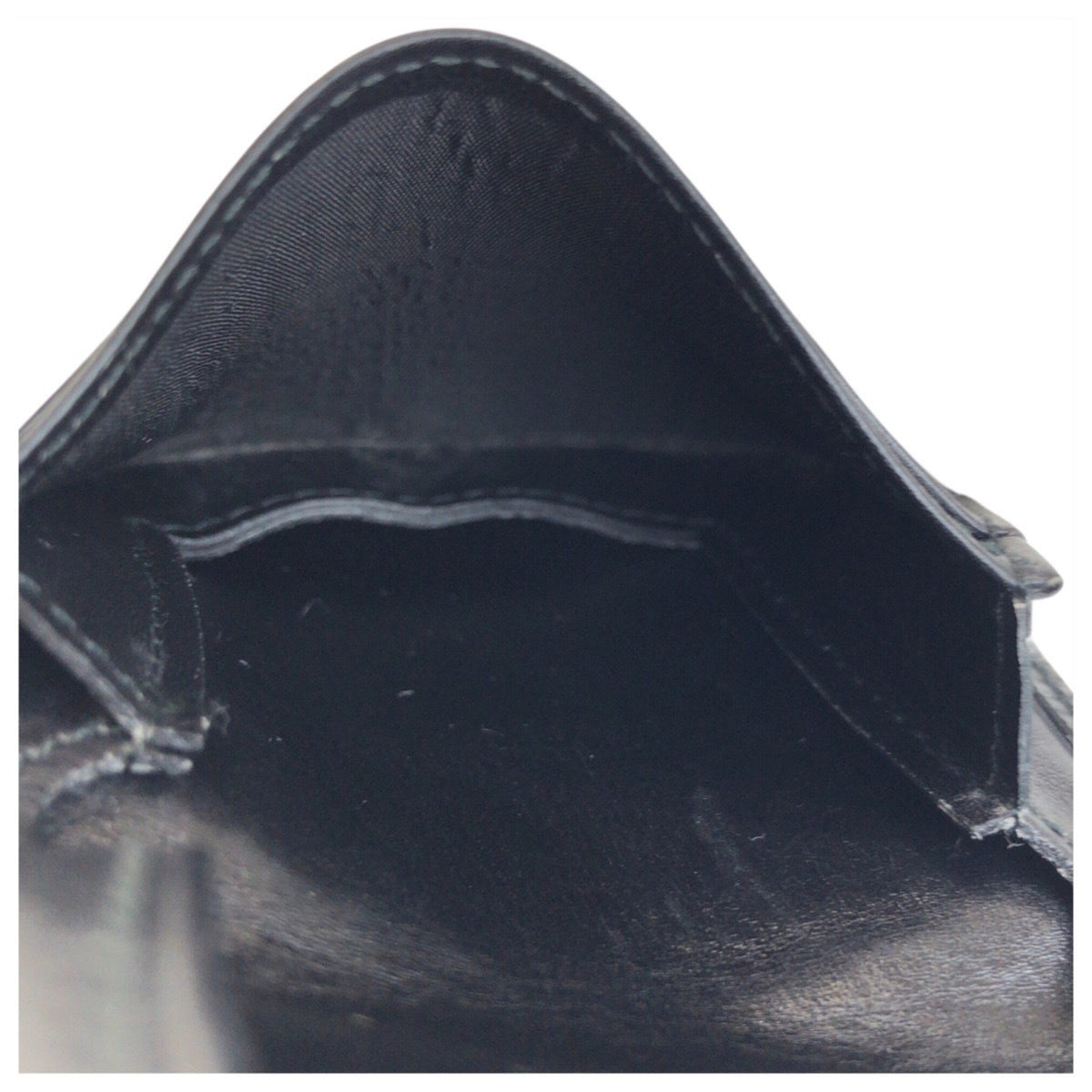 Louis Vuitton Black Leather Coin Purse/Coin Case (Pre-Owned)