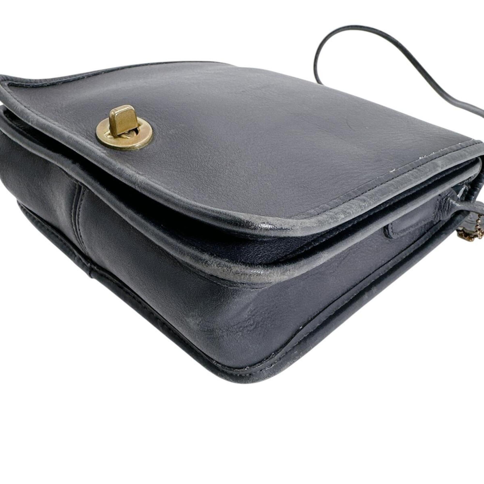 Coach Navy Leather Shoulder Bag (Pre-Owned)