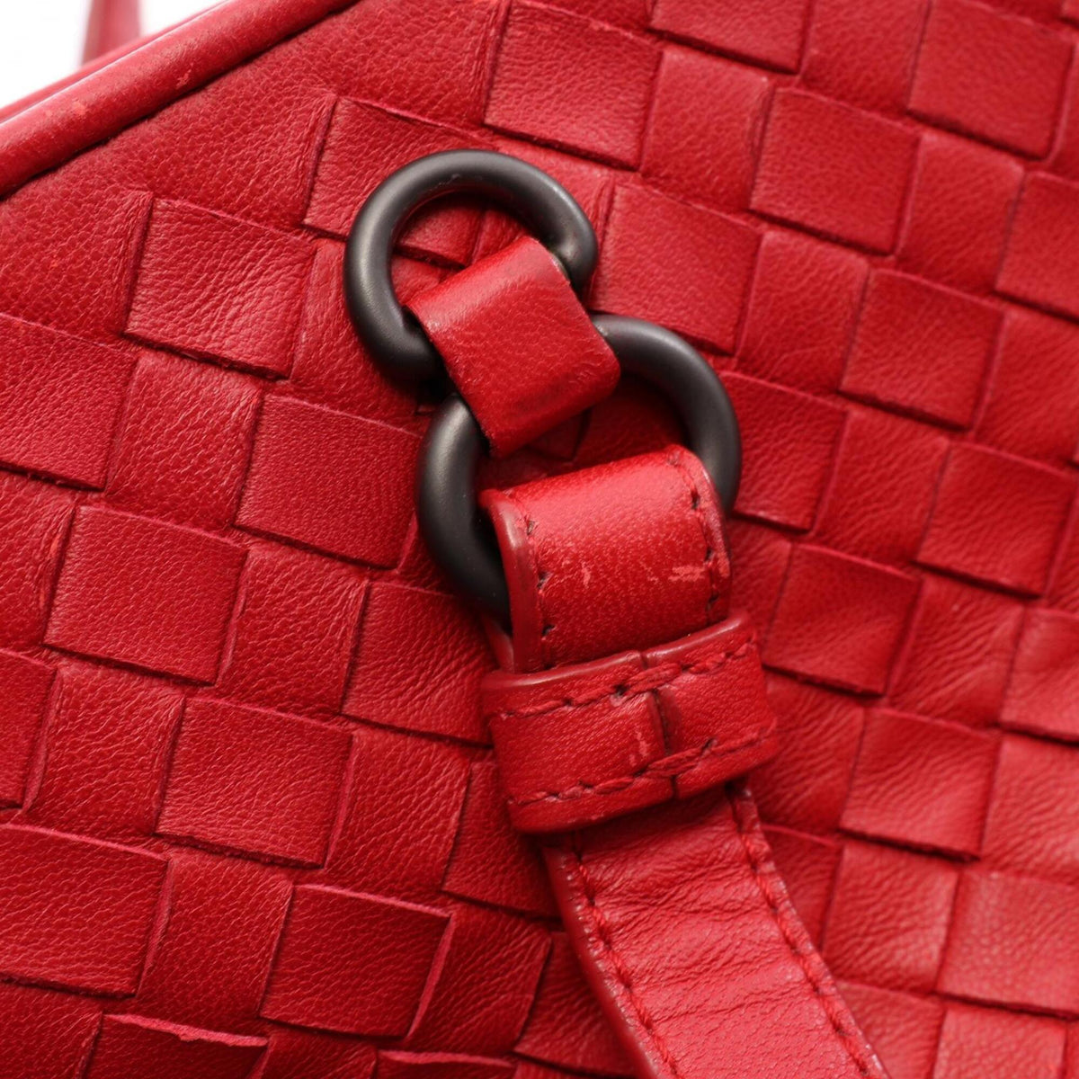Bottega Veneta Red Color Leather Handbag Tote Bag (Pre-Owned)