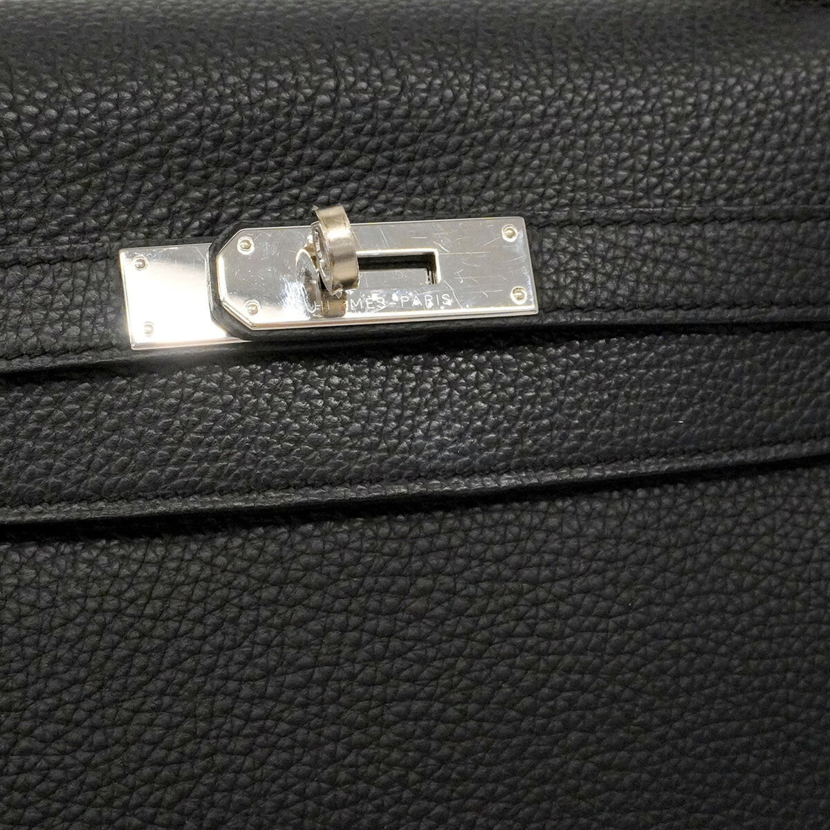 Hermes Black Togo Leather Handbag (Pre-Owned)