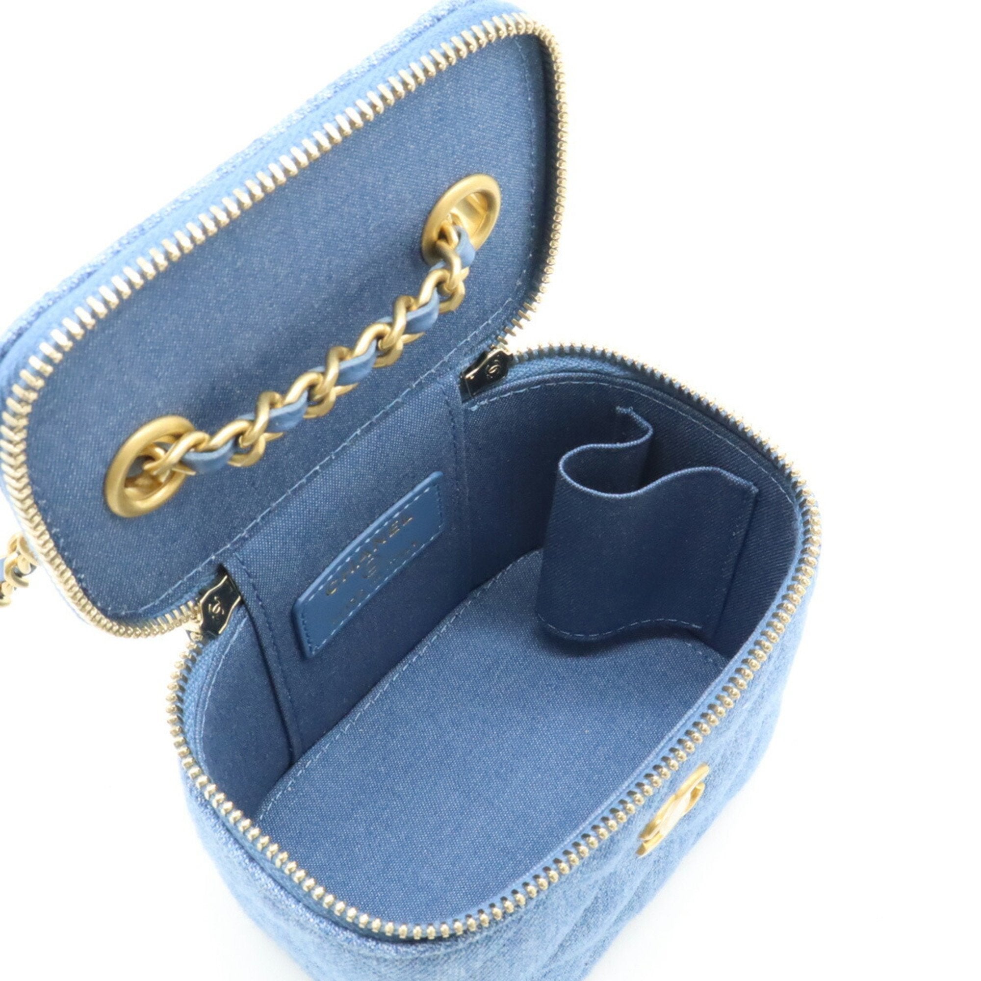 Chanel Blue Denim Leather Shoulder Bag (Pre-Owned)