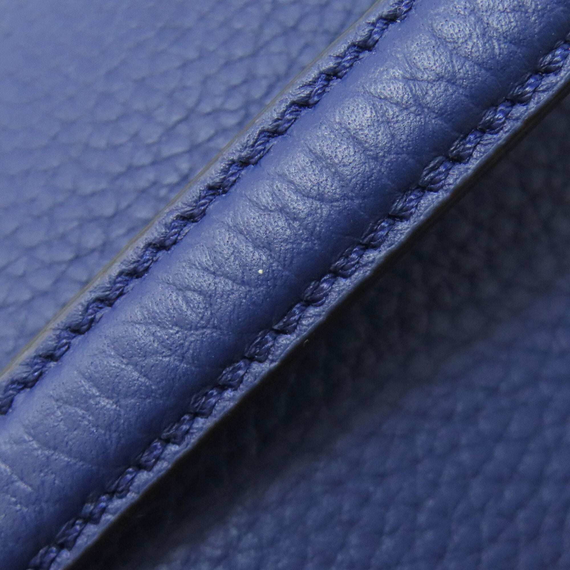 Fendi Blue Leather Handbag (Pre-Owned)