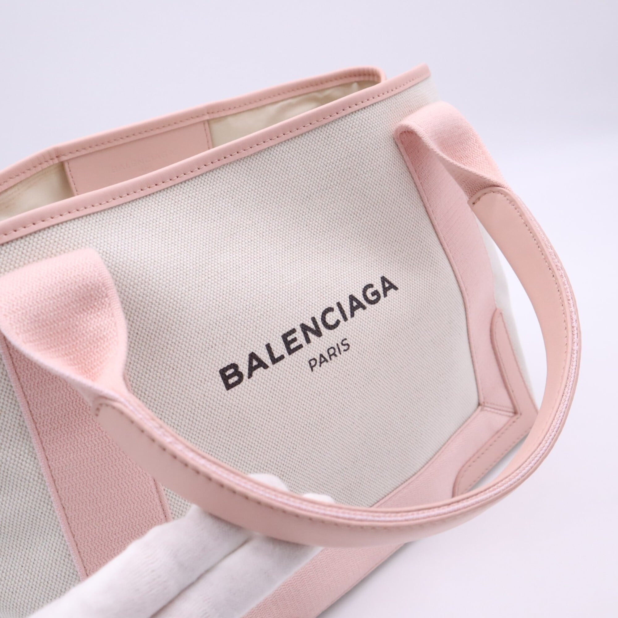 Balenciaga Ivory Pink Canvas Handbag (Pre-Owned)