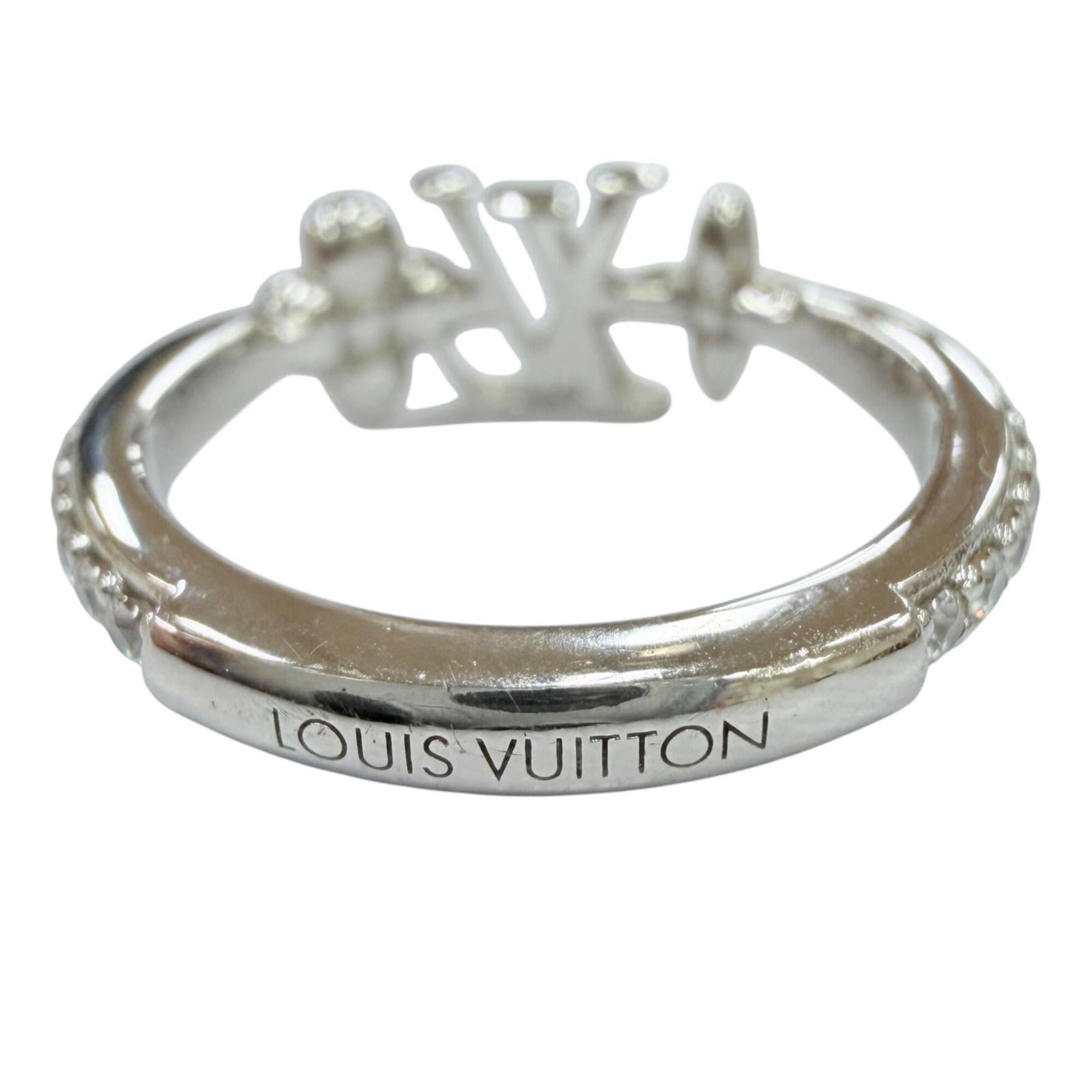 Louis Vuitton Silver Band Ring (Pre-Owned)