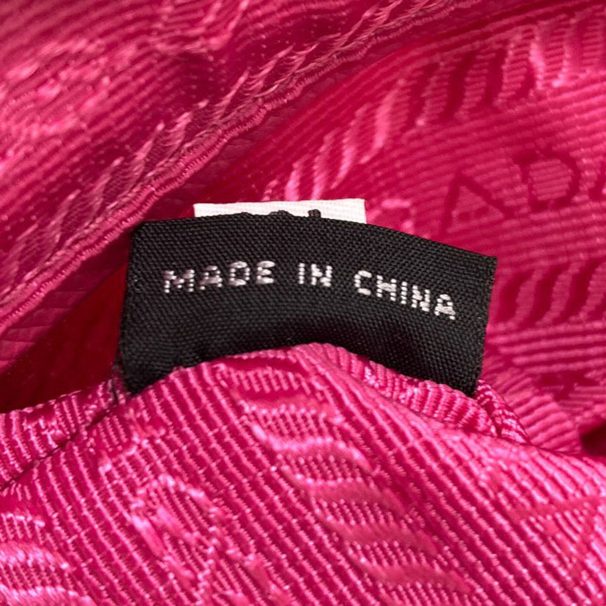 Prada Pink Nylon Shoulder Bag (Pre-Owned)