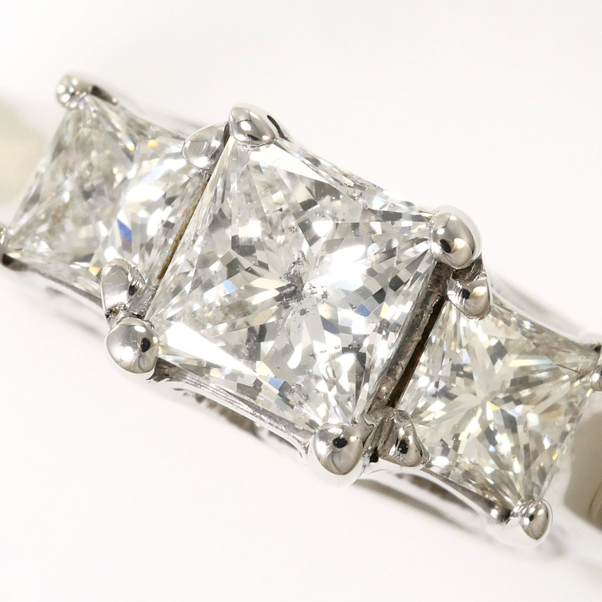 Unbranded White Gold White Gold (14K) Band Ring (Pre-Owned)