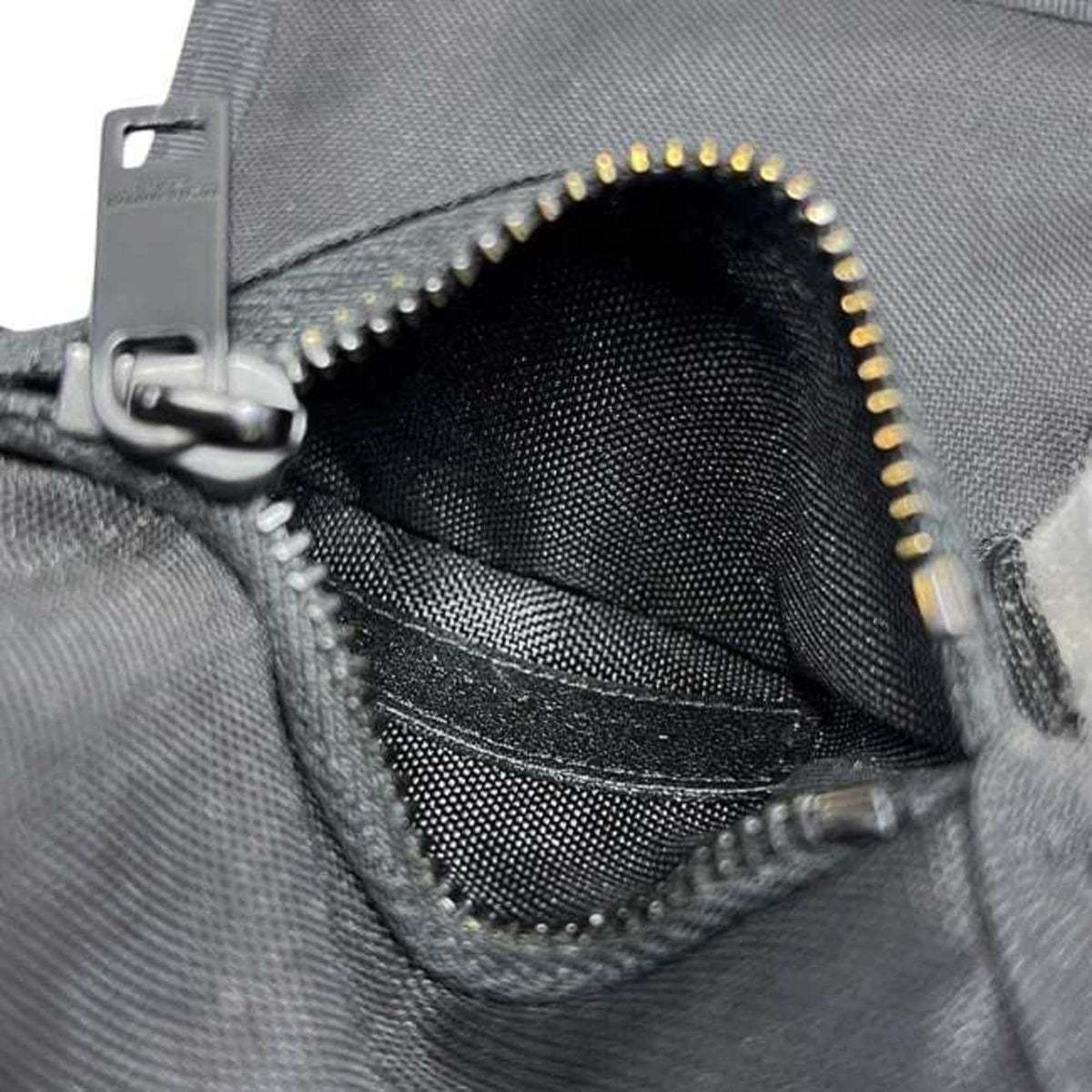Saint Laurent Black Nylon Canvas Wallet (Tri-Fold) (Pre-Owned)