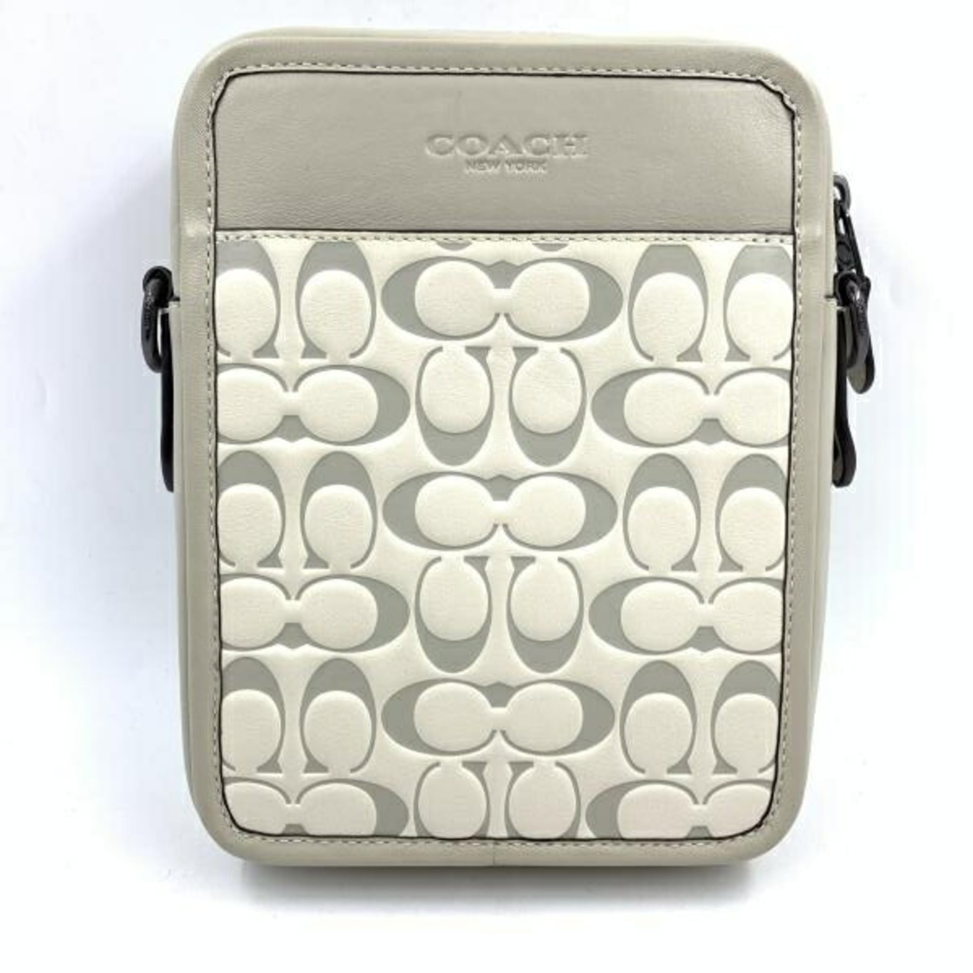 Coach Signature Leather Shoulder Bag (Pre-Owned)
