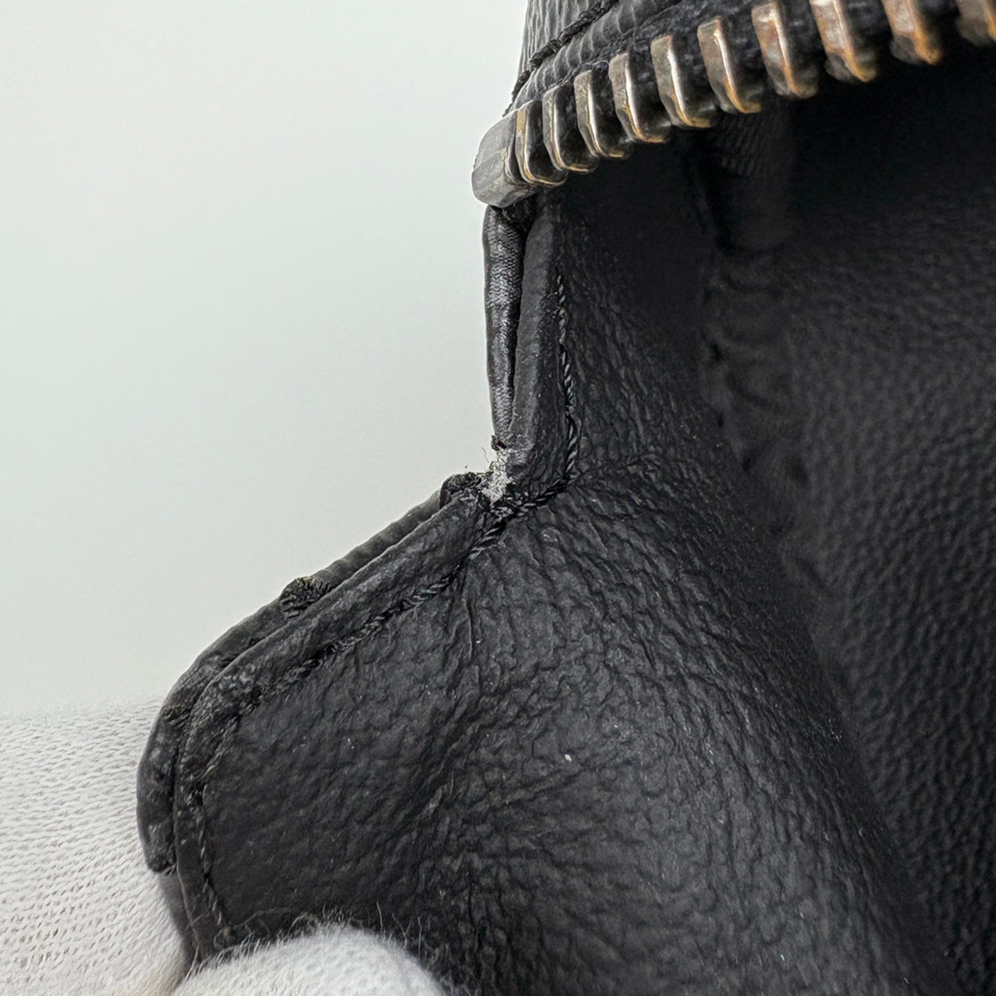 Louis Vuitton Black Damier Graphite Pouch (Pre-Owned)