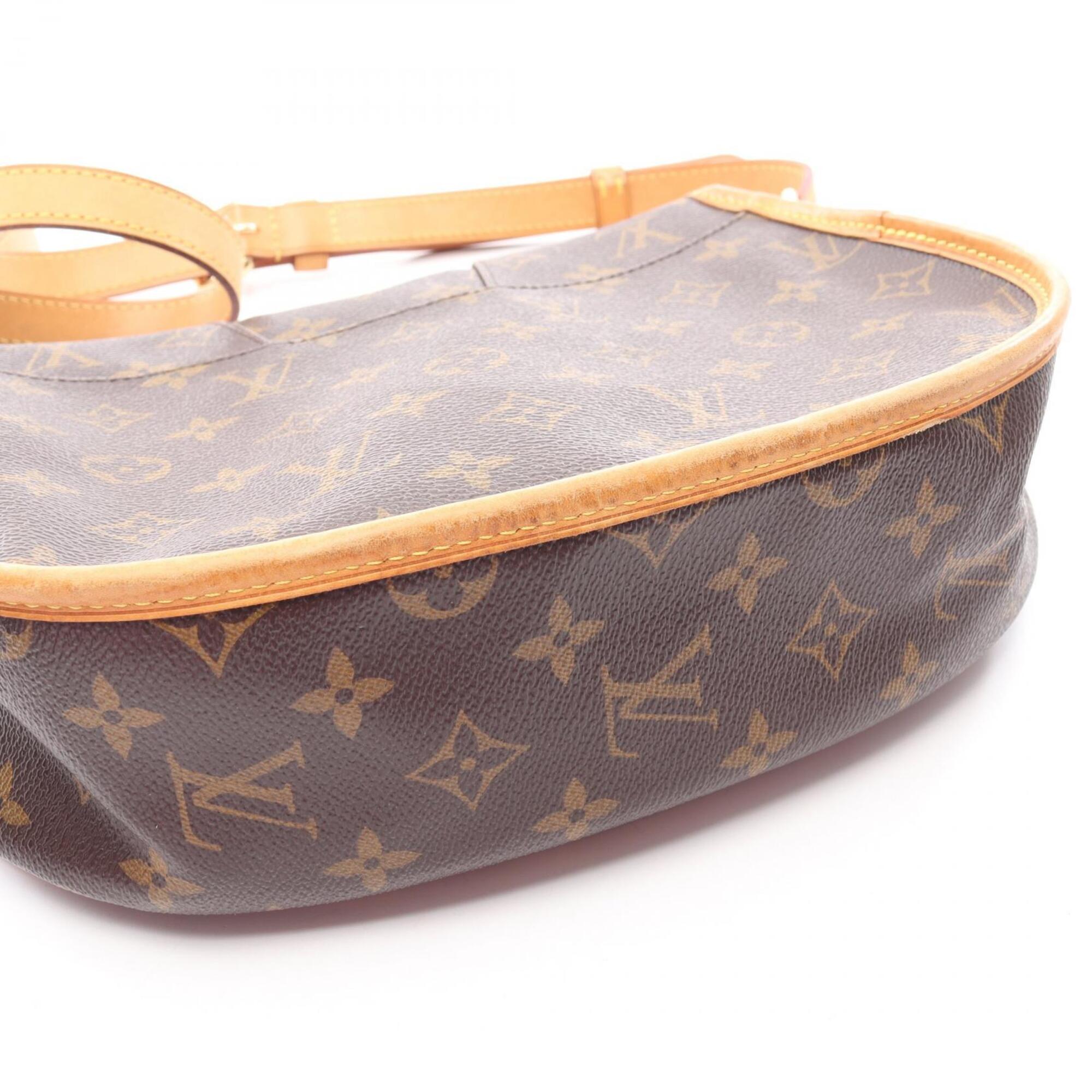 Louis Vuitton Brown Monogram Coated Canvas Leather Handbag Shoulder Bag (Pre-Owned)
