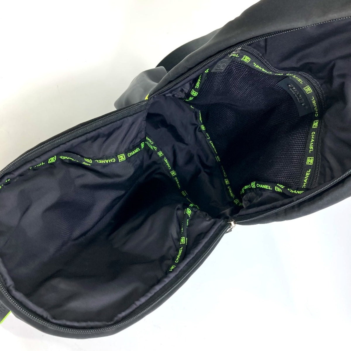 Chanel Black Cloth Backpack (Pre-Owned)