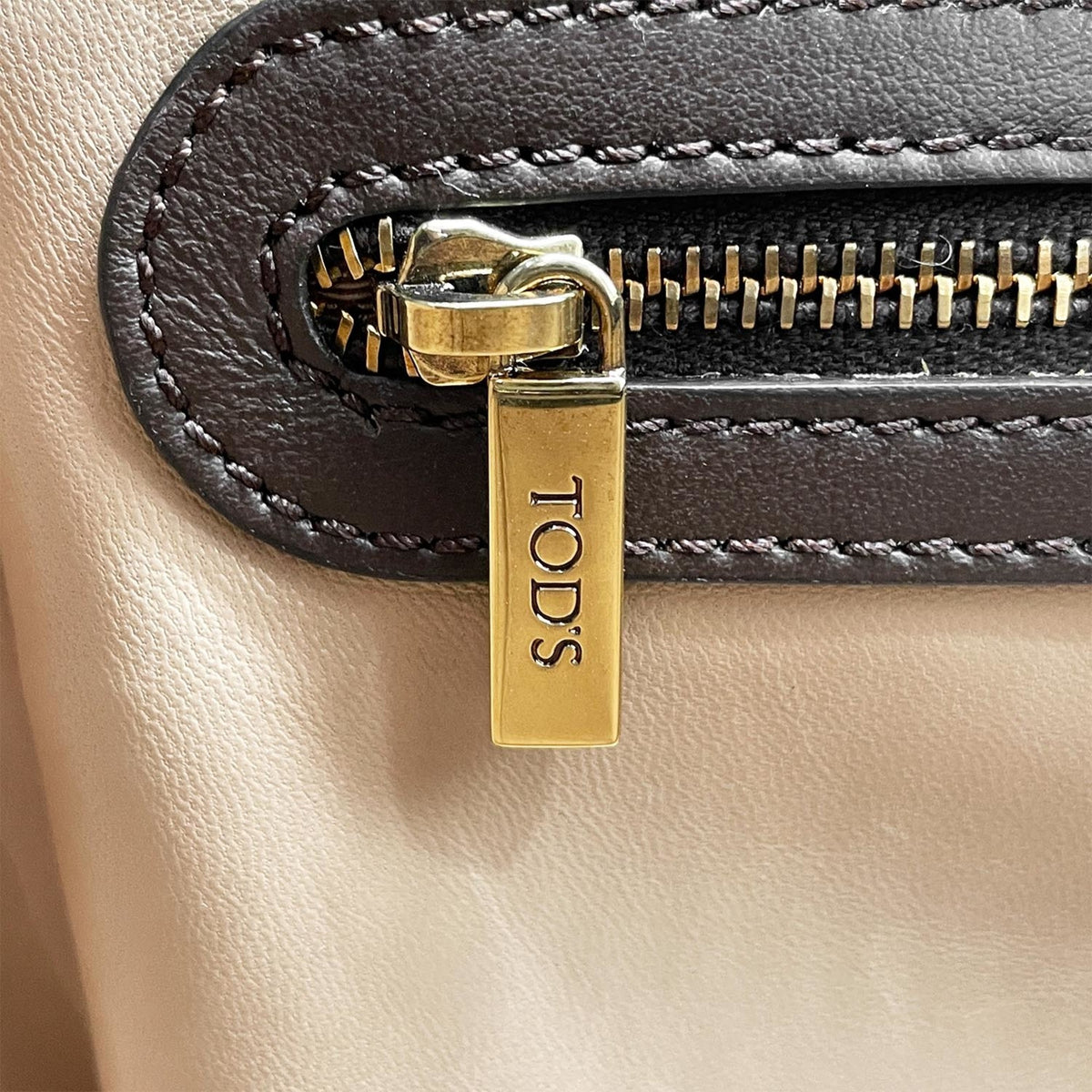 Tod's Beige Brown Pink Leather Handbag Shoulder Bag (Pre-Owned)