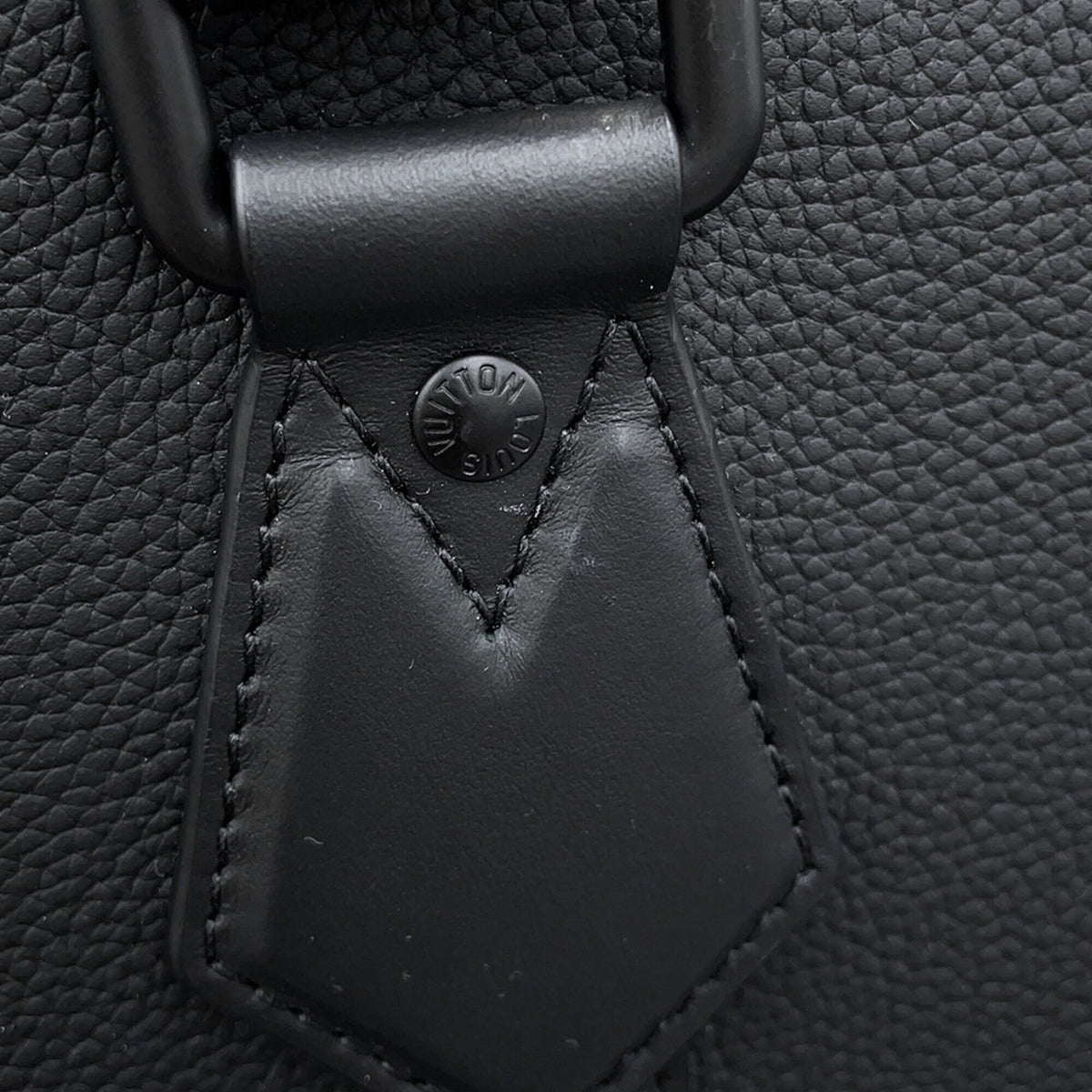 Louis Vuitton Black Noir Leather Handbag Tote Bag (Pre-Owned)