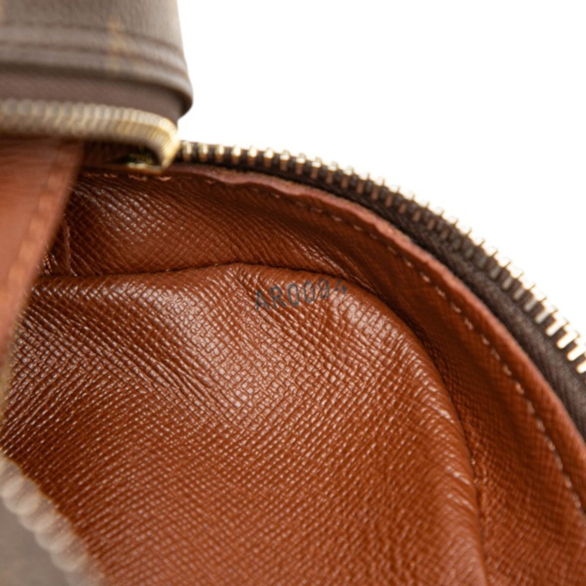 Louis Vuitton Brown Pvc Leather Messenger Bag Shoulder Bag (Pre-Owned)