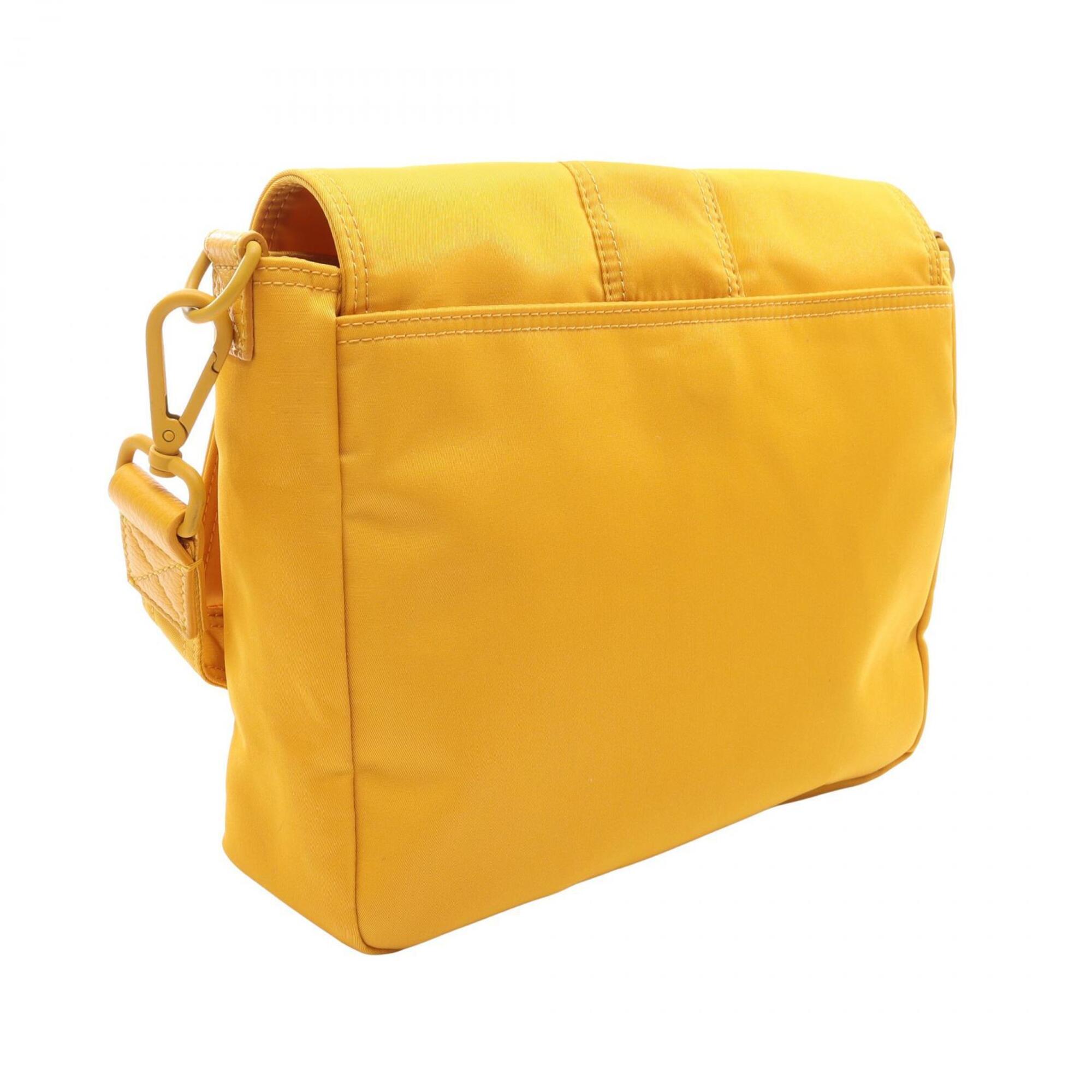 Fendi Yellow Nylon Leather Baguette Bag Messenger Bag Shoulder Bag (Pre-Owned)