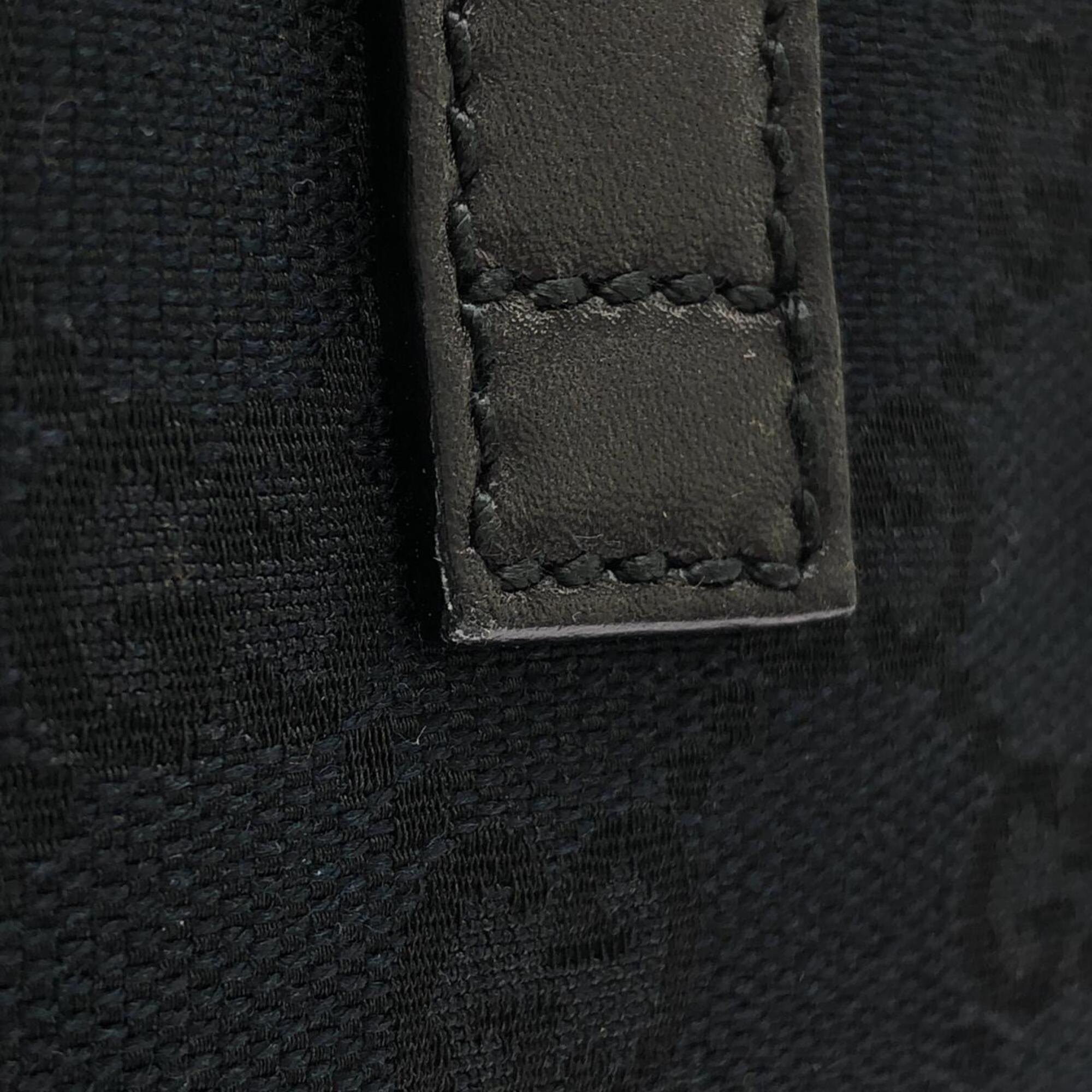 Gucci Black Gg Canvas Handbag (Pre-Owned)