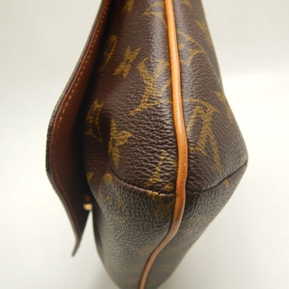 Louis Vuitton Monogram Brown Monogram Shoulder Bag (Pre-Owned)