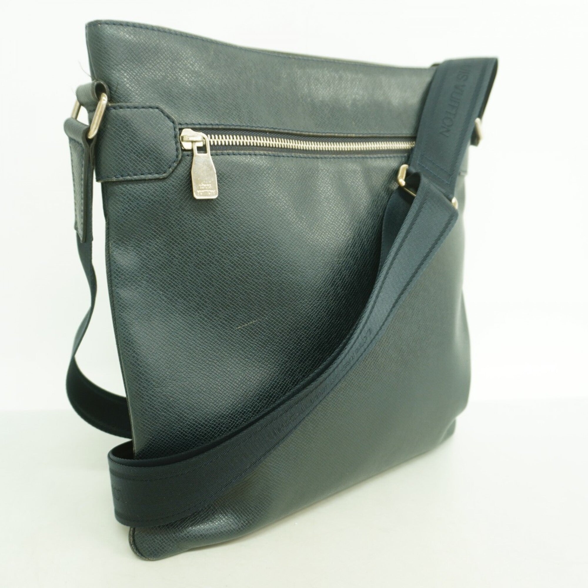 Louis Vuitton Boreal Shoulder Bag (Pre-Owned)