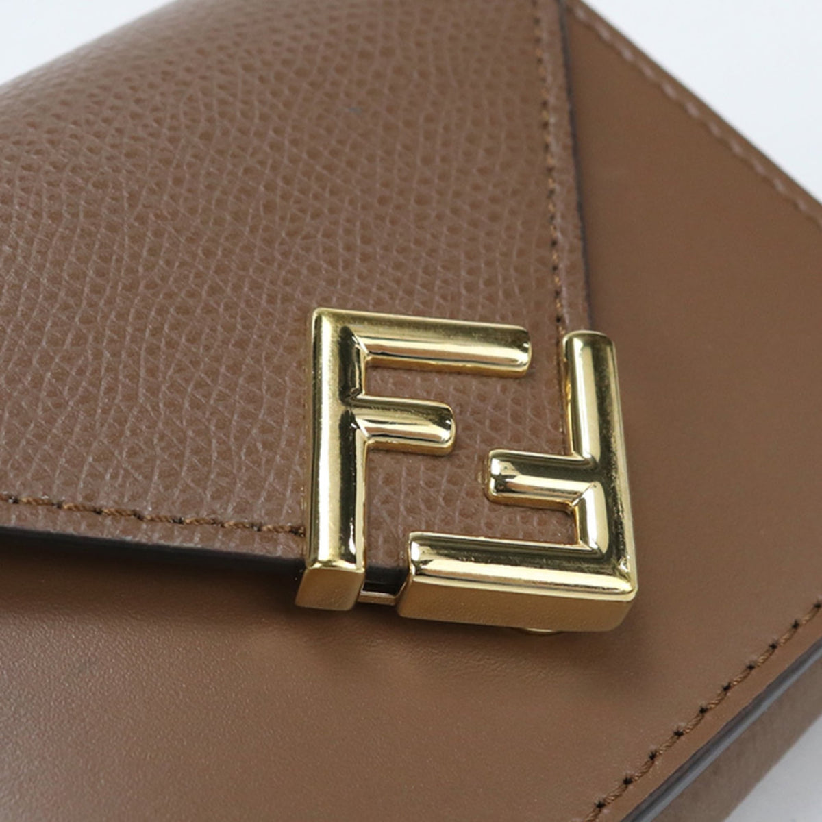 Fendi Brown Leather Wallet (Tri-Fold) (Pre-Owned)
