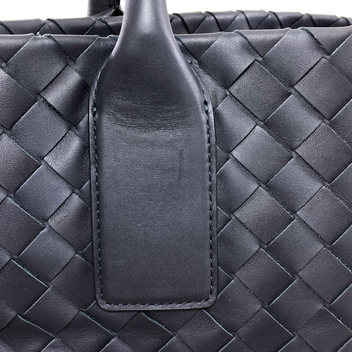 Bottega Veneta Black Leather Tote Bag (Pre-Owned)