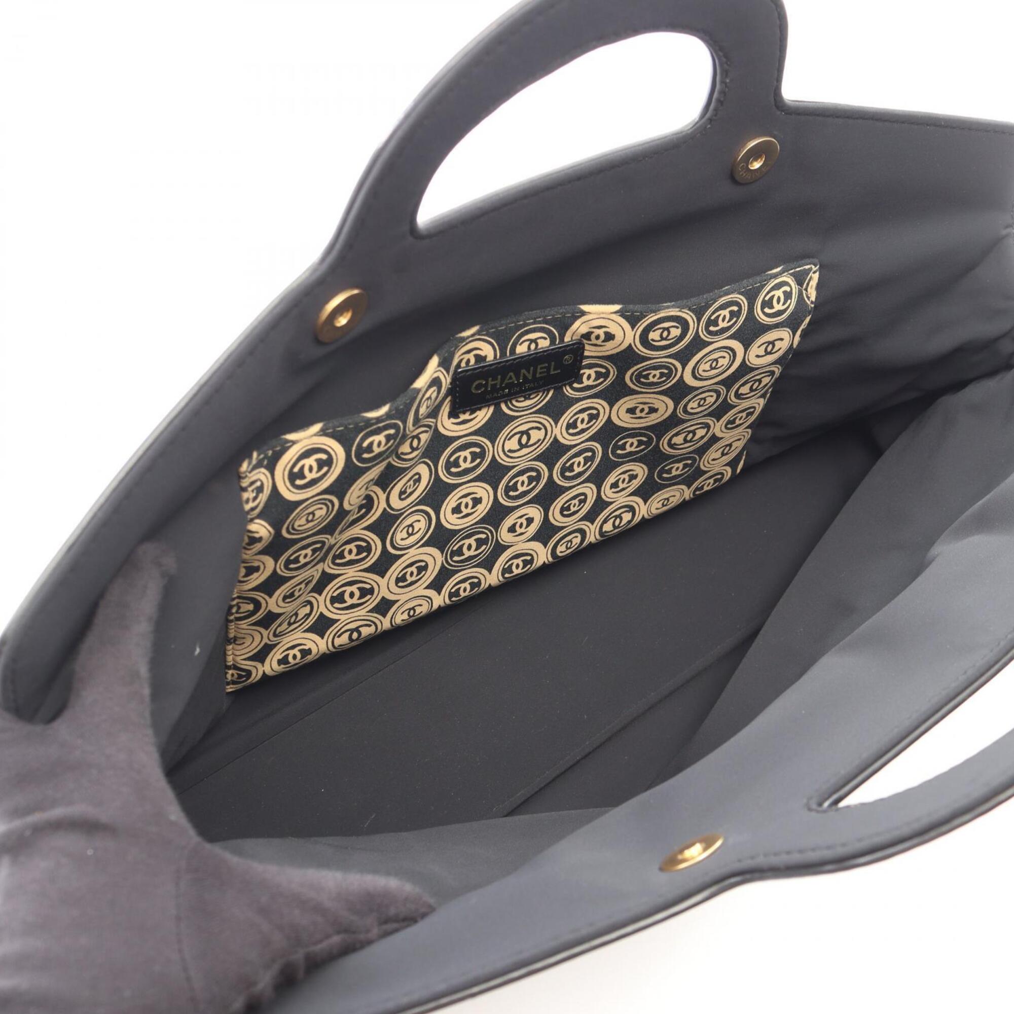 Chanel Beige Black Leather Cotton Handbag (Pre-Owned)