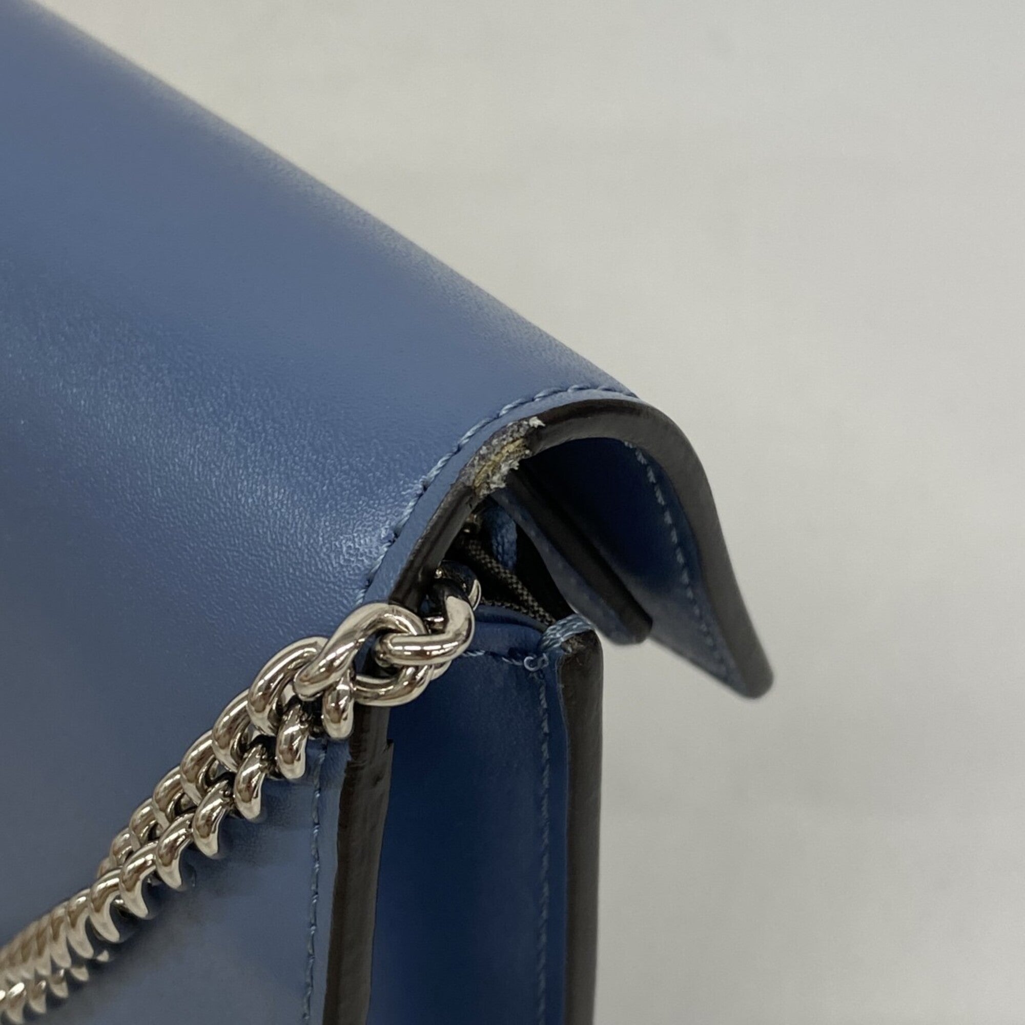 Fendi Blue Leather Shoulder Bag (Pre-Owned)