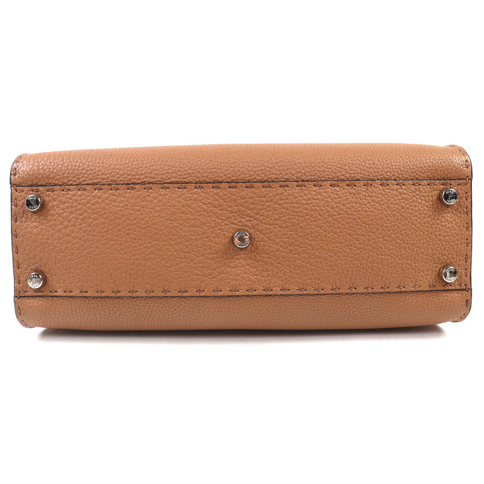 Fendi Peekaboo Brown Leather Handbag Shoulder Bag (Pre-Owned)