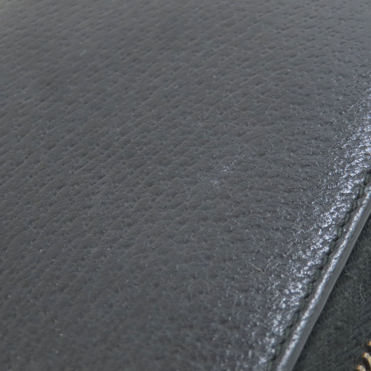 Gucci Black Leather Long Wallet (Bi-Fold) (Pre-Owned)