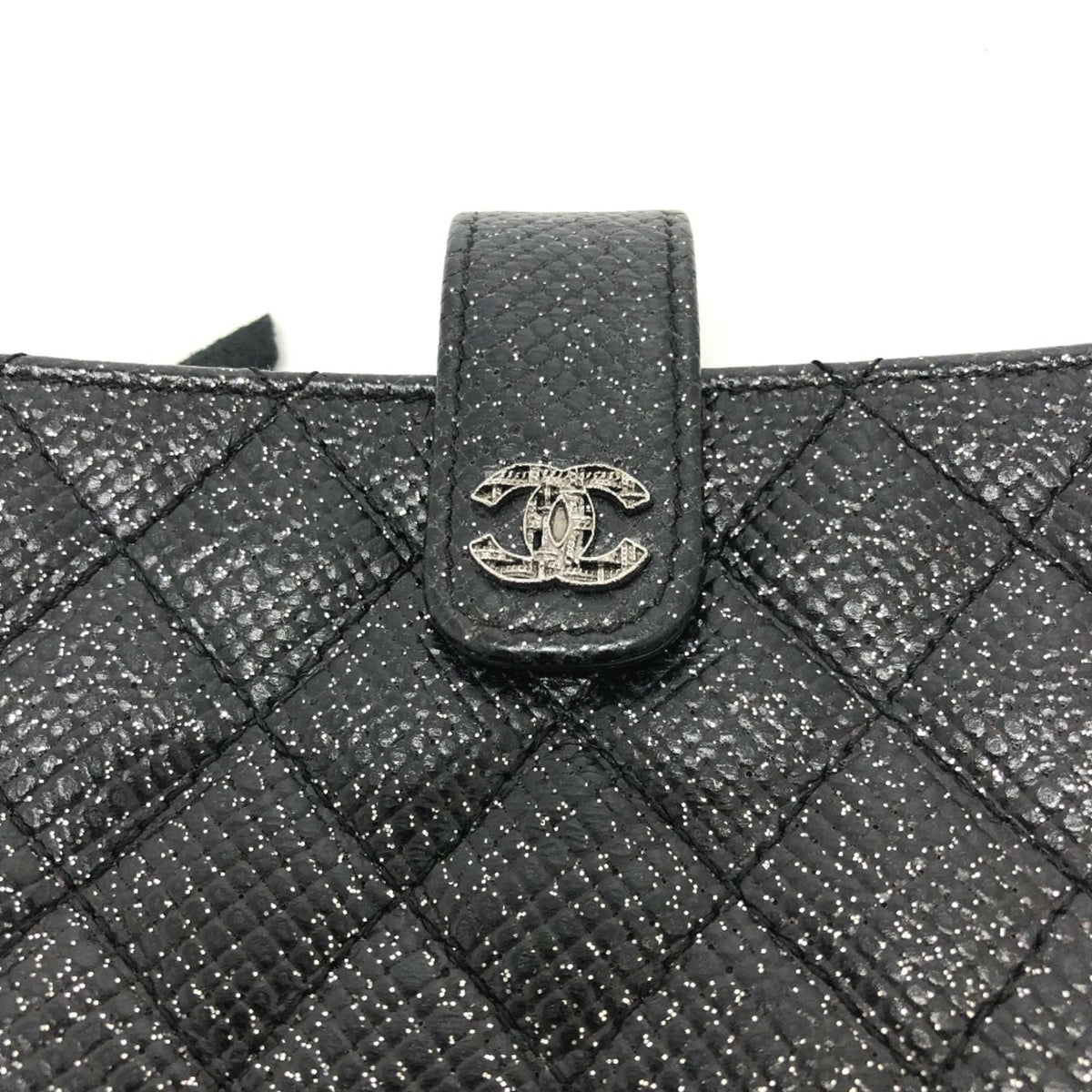 Chanel Black Leather Pouch (Pre-Owned)