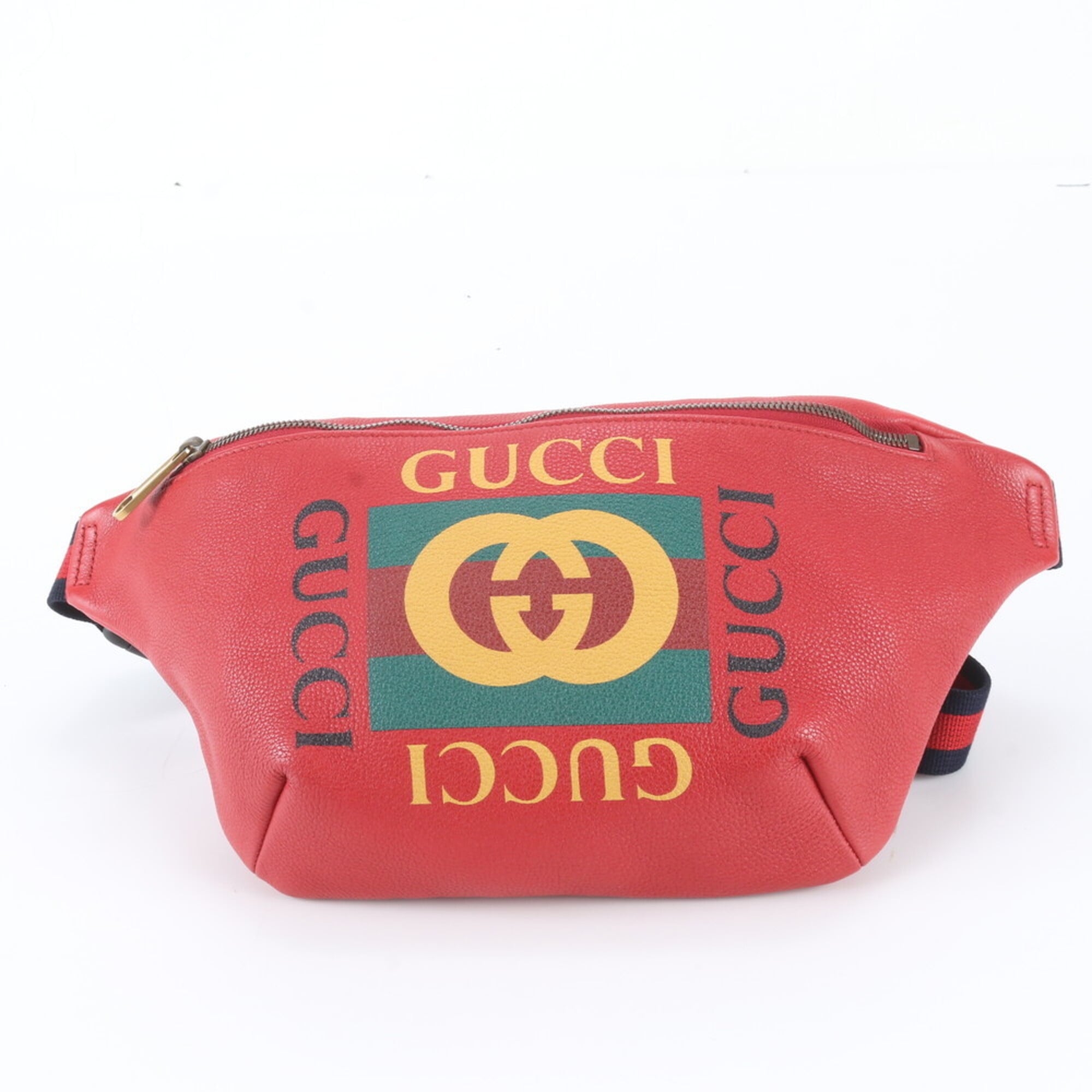 Gucci Red Color Leather Pouch Shoulder Bag Sling Bag (Pre-Owned)
