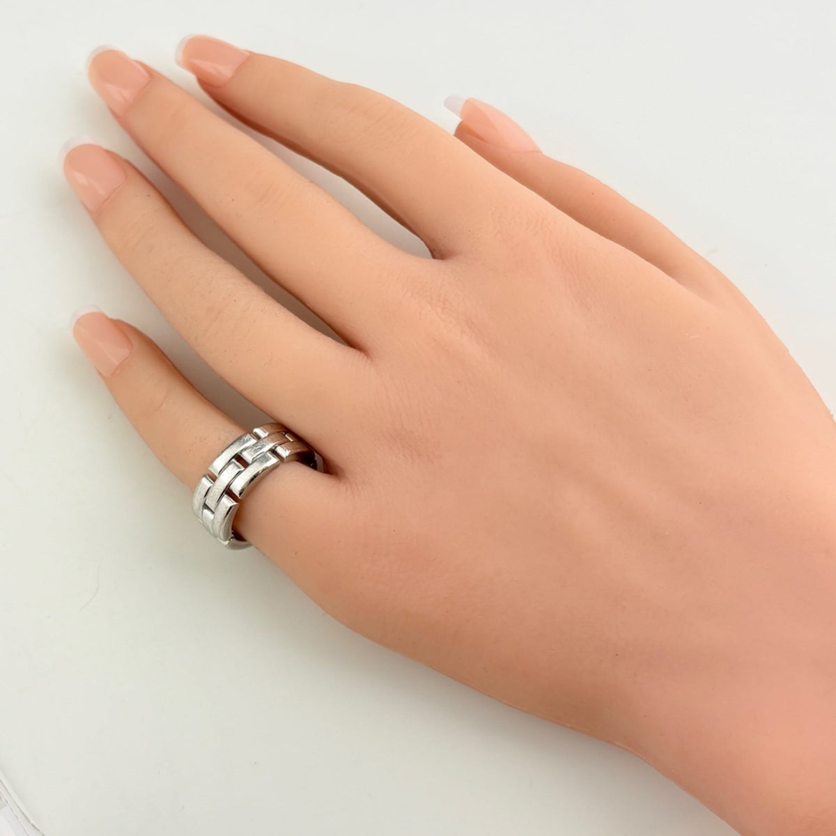 Cartier Band Ring (Pre-Owned)