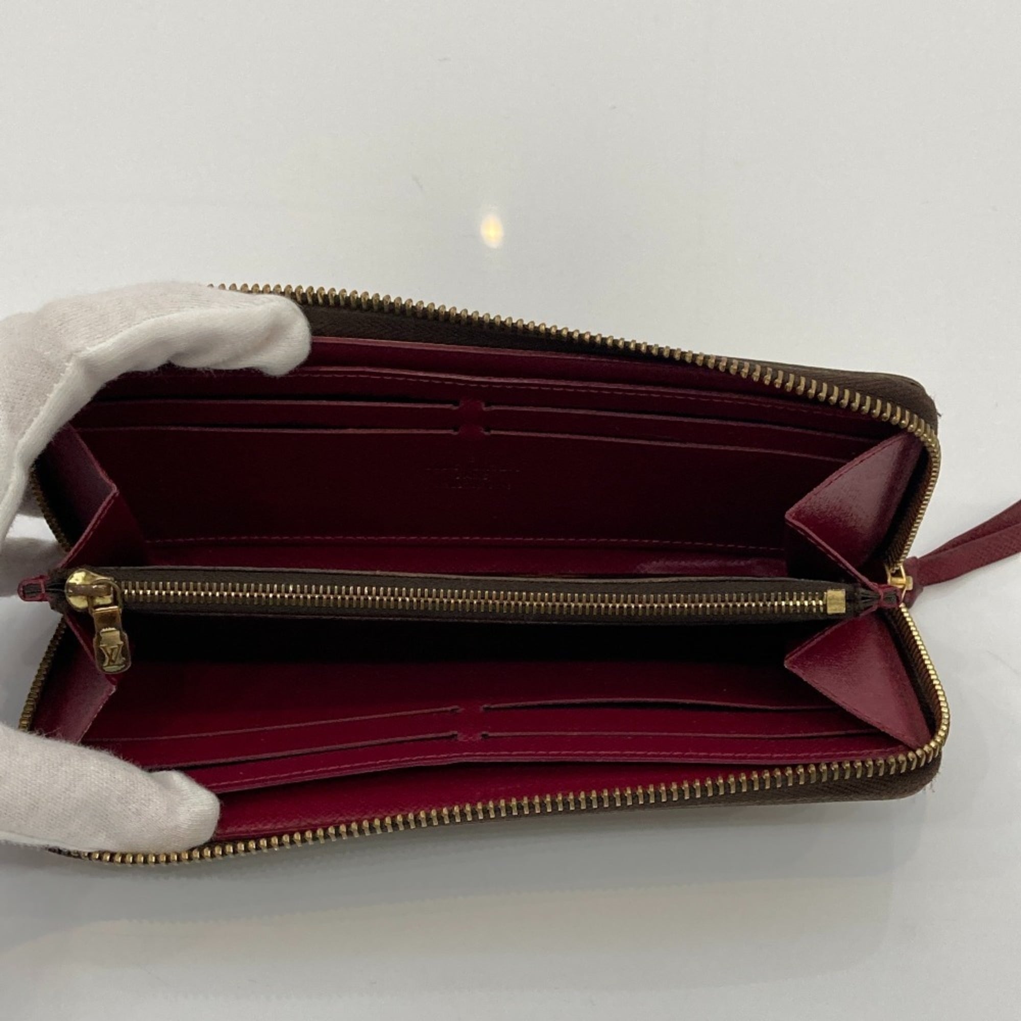 Louis Vuitton Monogram Brown Monogram Long Wallet (Bi-Fold) (Pre-Owned)