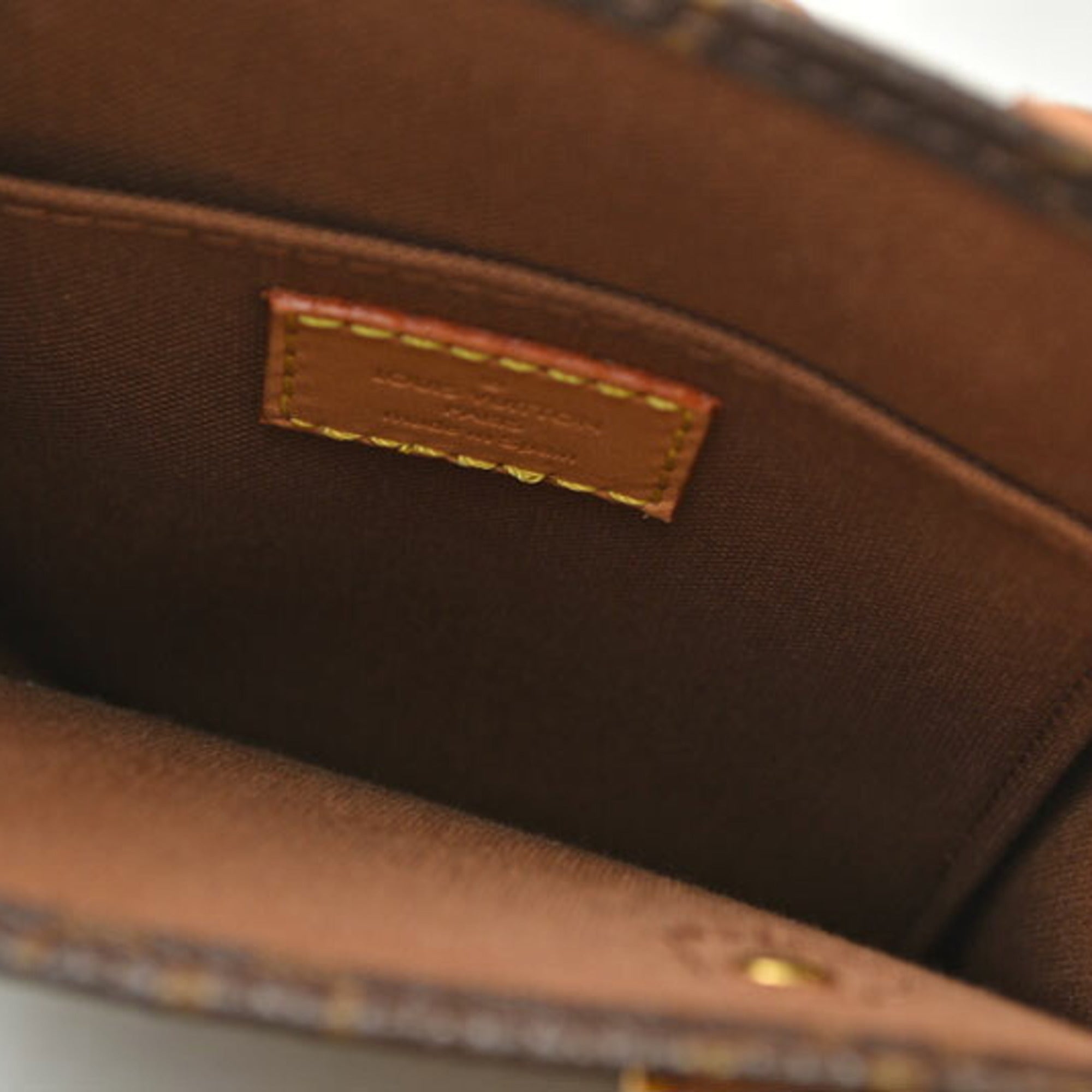 Louis Vuitton Brown Monogram Handbag Shoulder Bag (Pre-Owned)