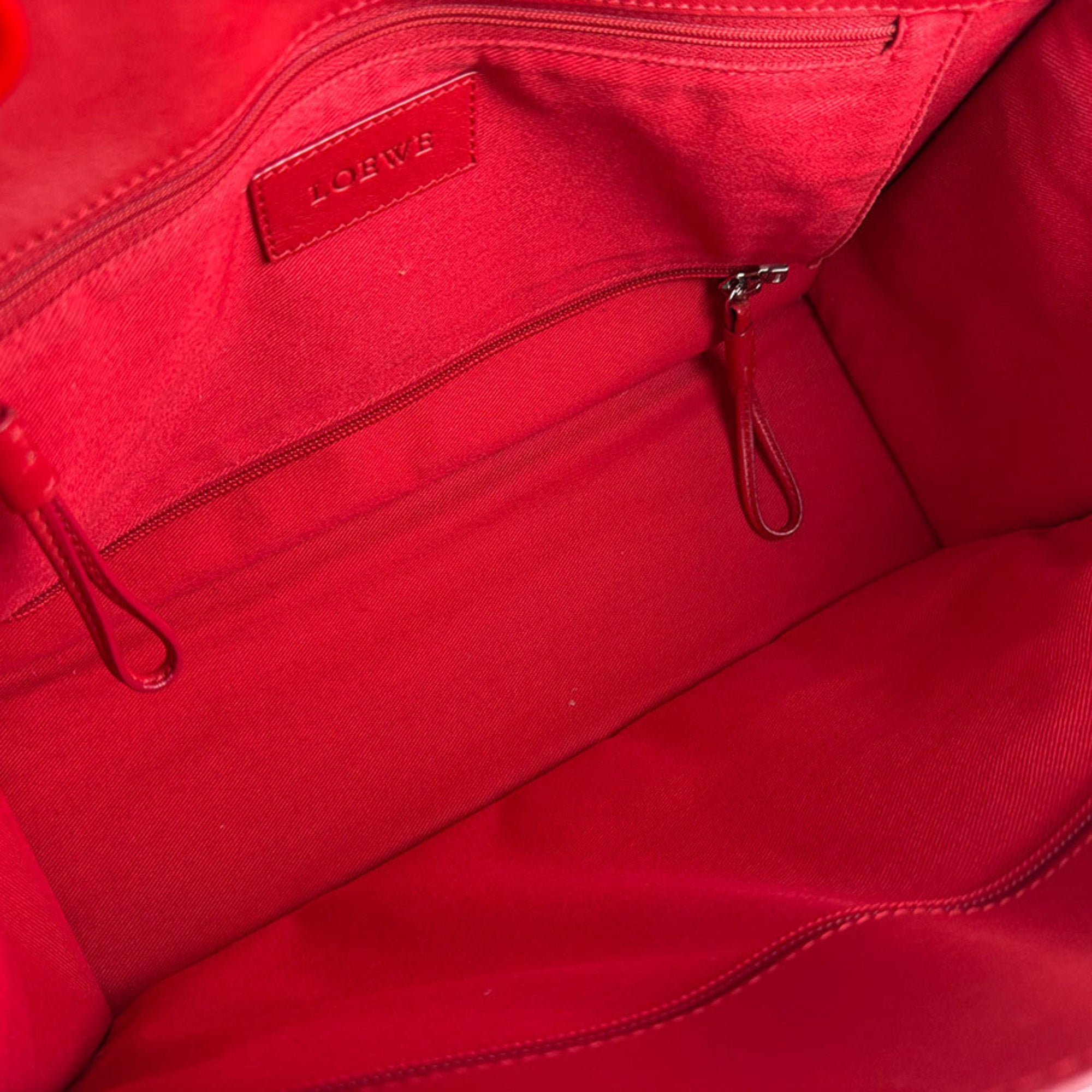 Loewe Red Color Leather Shoulder Bag Tote Bag (Pre-Owned)