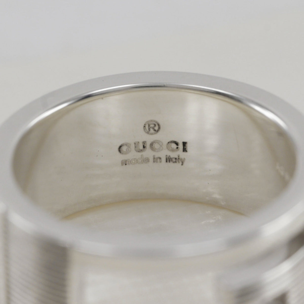 Gucci Silver 925 Band Ring (Pre-Owned)