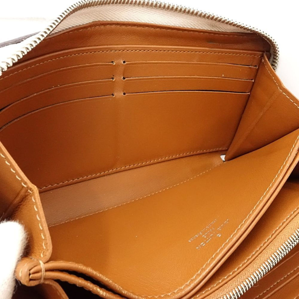 Louis Vuitton Galle Mahina Leather Long Wallet (Bi-Fold) (Pre-Owned)