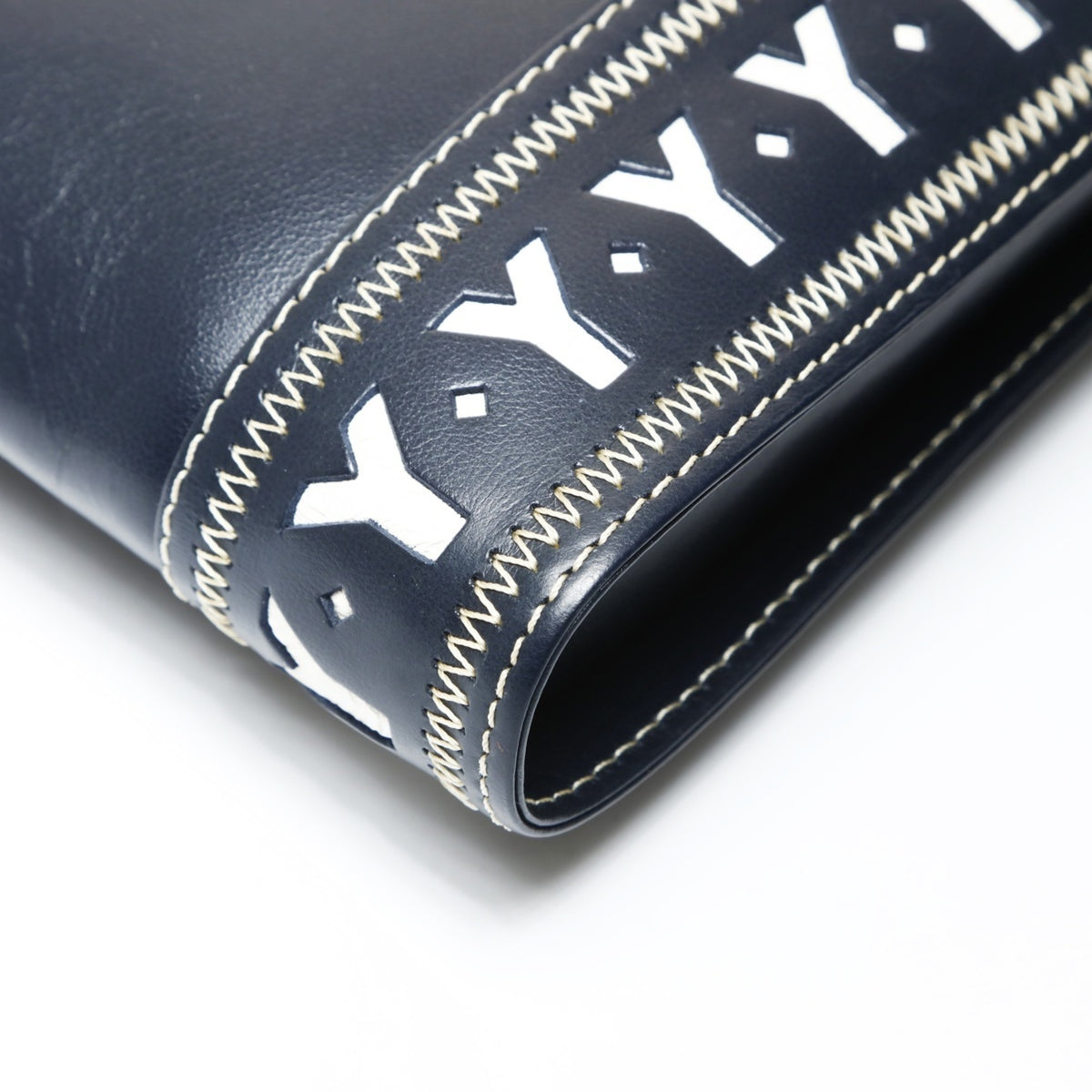 Yves Saint Laurent Navy Leather Shoulder Bag (Pre-Owned)